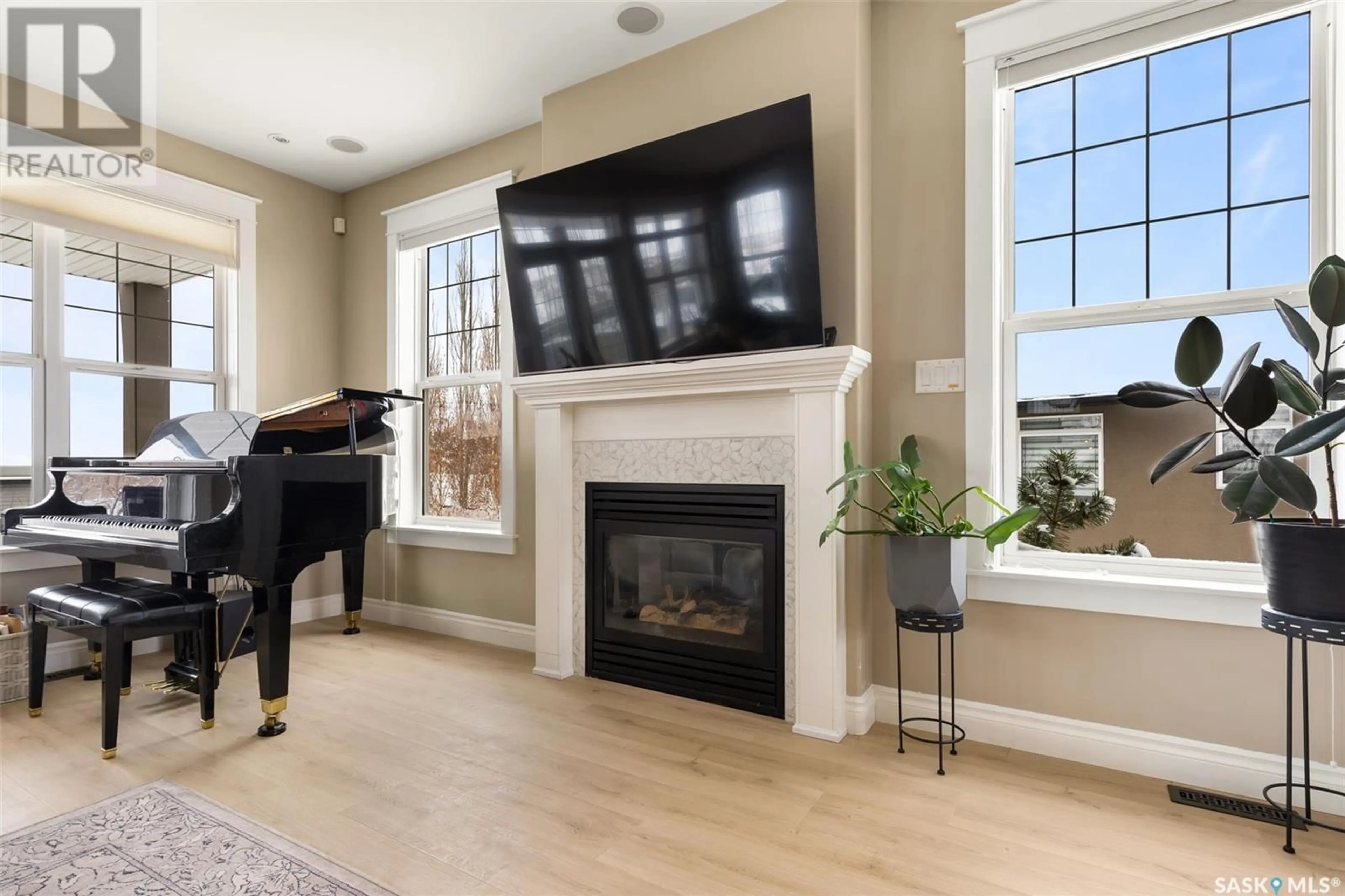 Home theater, wood floors for 52 Fairway CRESCENT, White City Saskatchewan S4L0A7