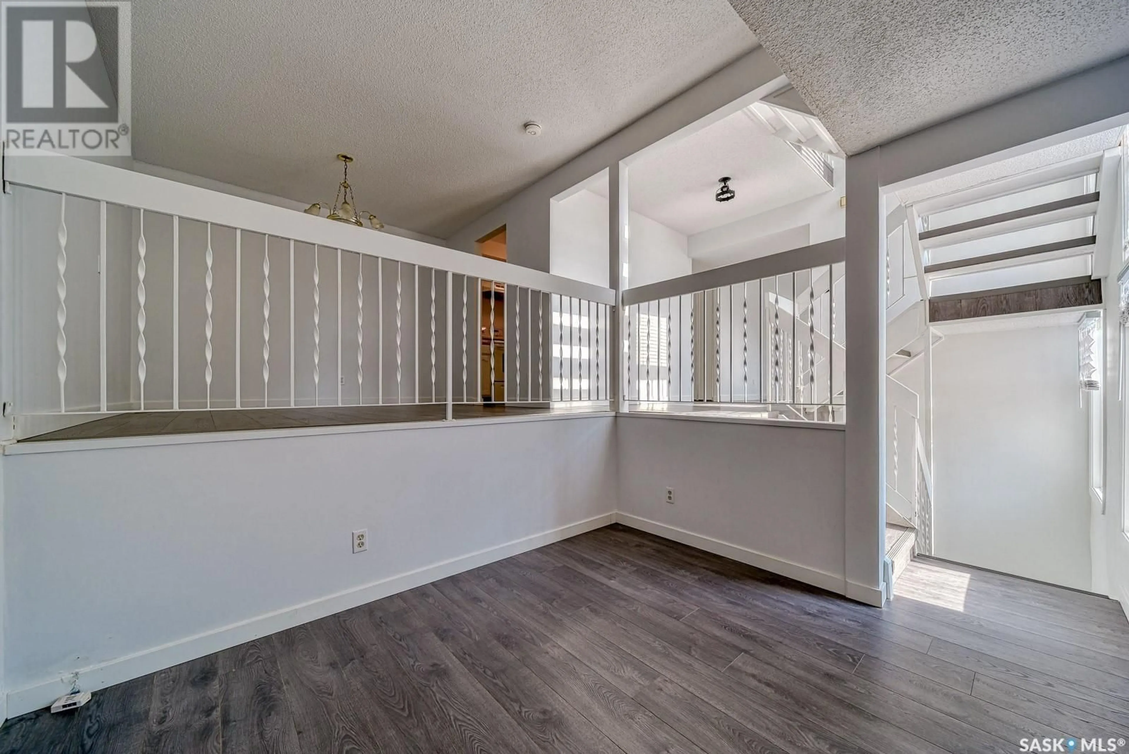 A pic of a room, wood floors for 5040 10th AVENUE, Regina Saskatchewan S4T7P4