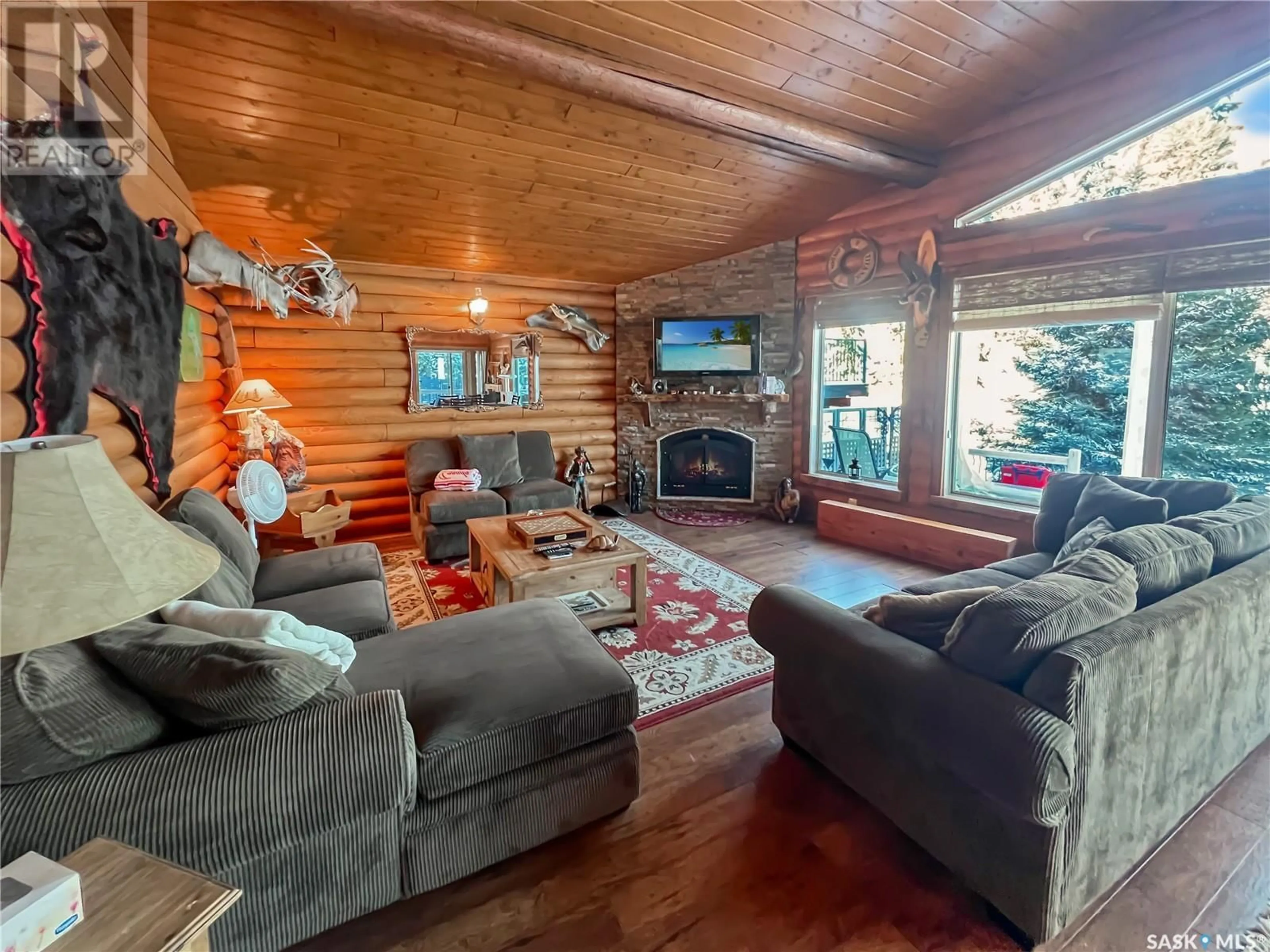 Living room, wood floors for 26 Clearsand DRIVE, Candle Lake Saskatchewan S0J3E0