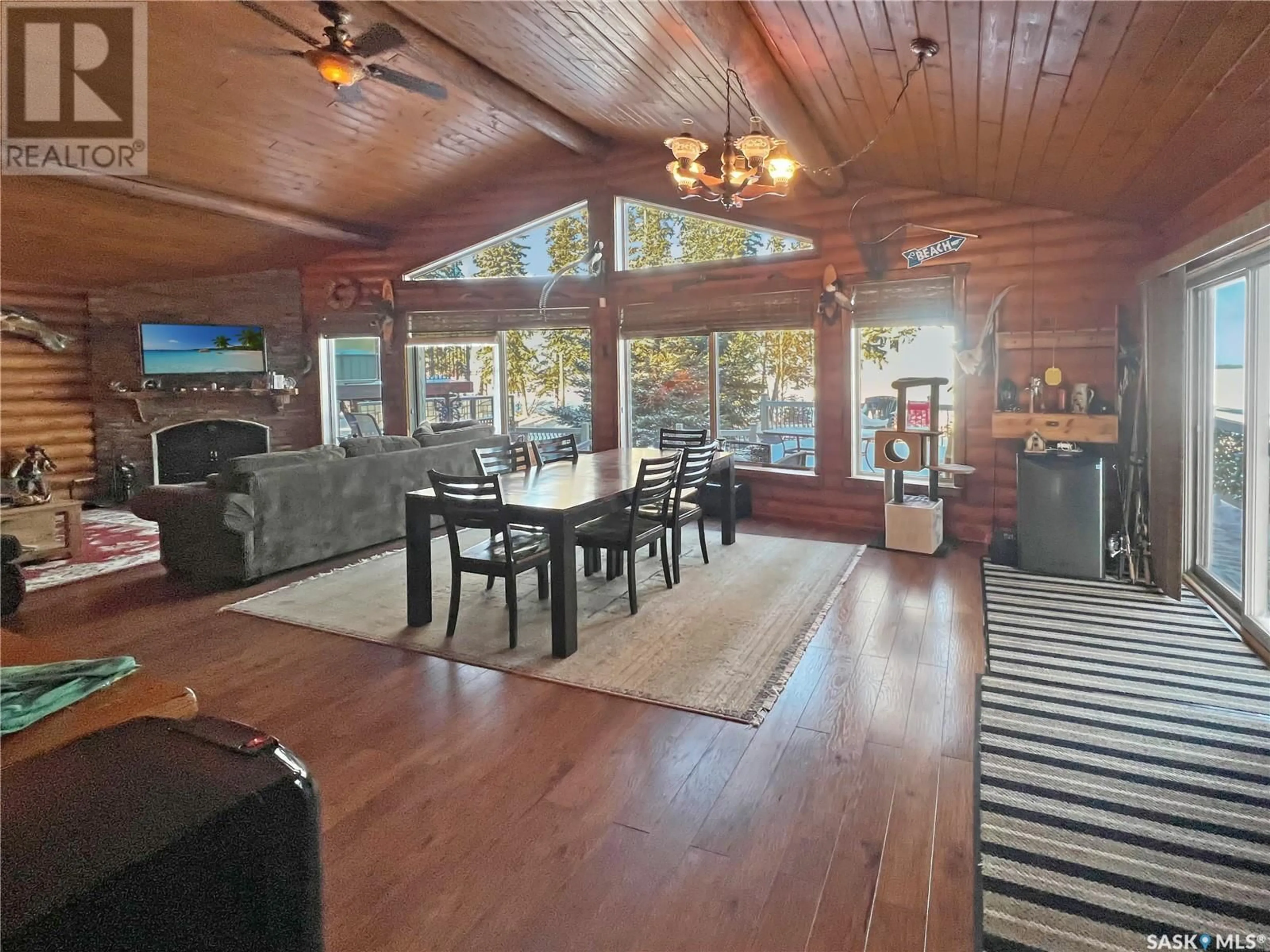 Living room, wood floors for 26 Clearsand DRIVE, Candle Lake Saskatchewan S0J3E0