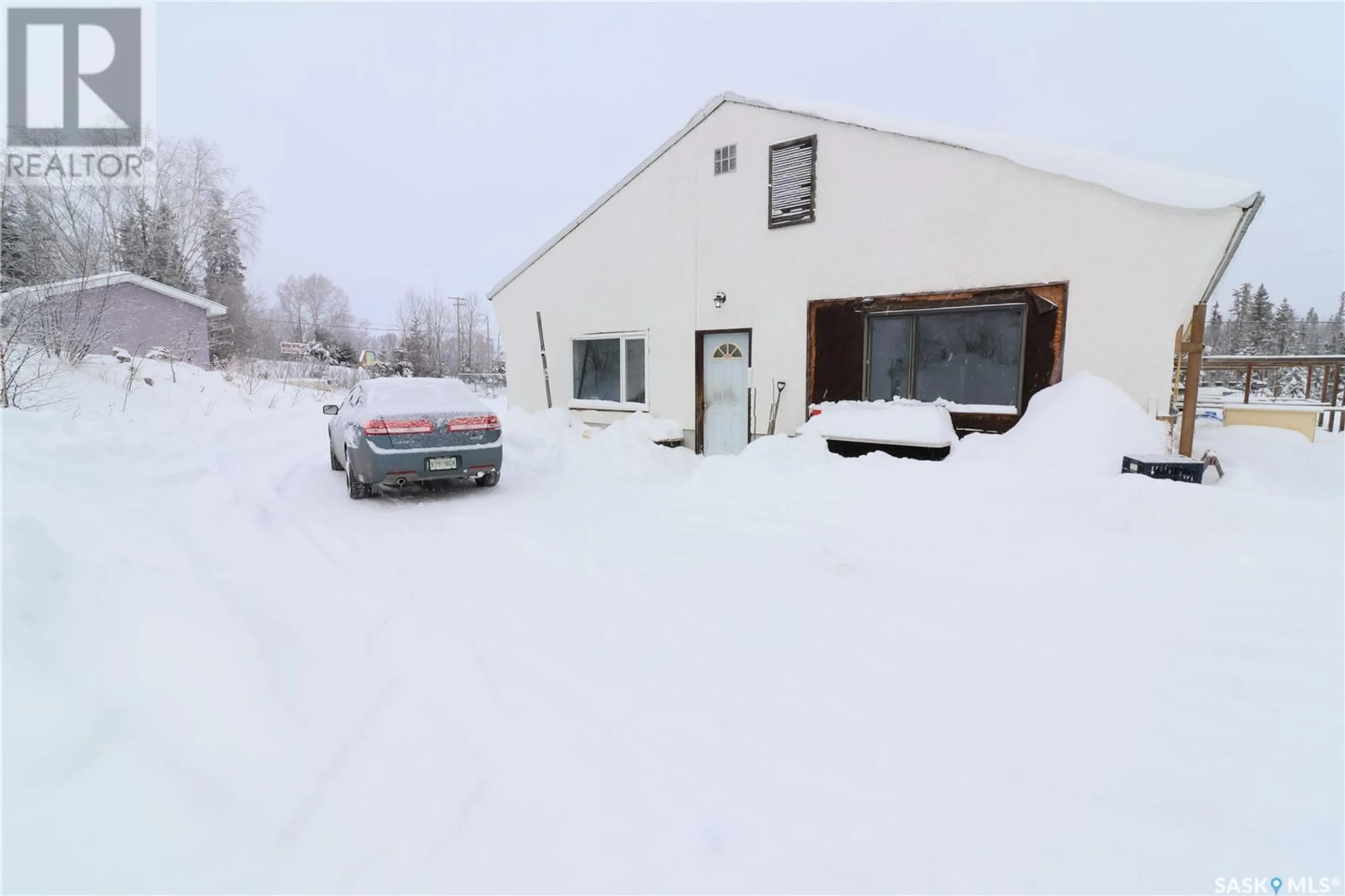 Indoor garage, unknown floor for 2000 Moody DRIVE, Denare Beach Saskatchewan S0P0B0