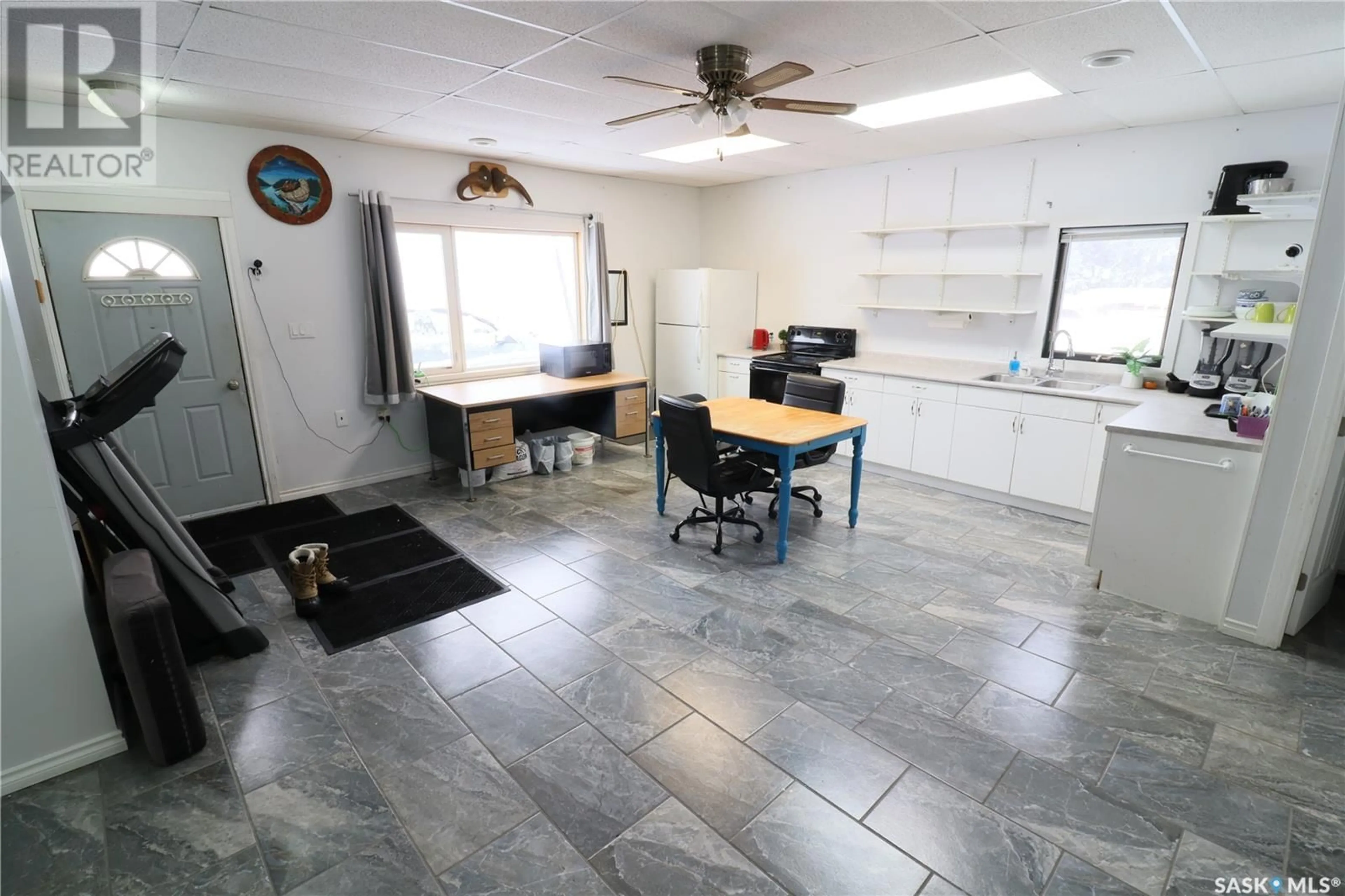 Other indoor space, unknown floor for 2000 Moody DRIVE, Denare Beach Saskatchewan S0P0B0