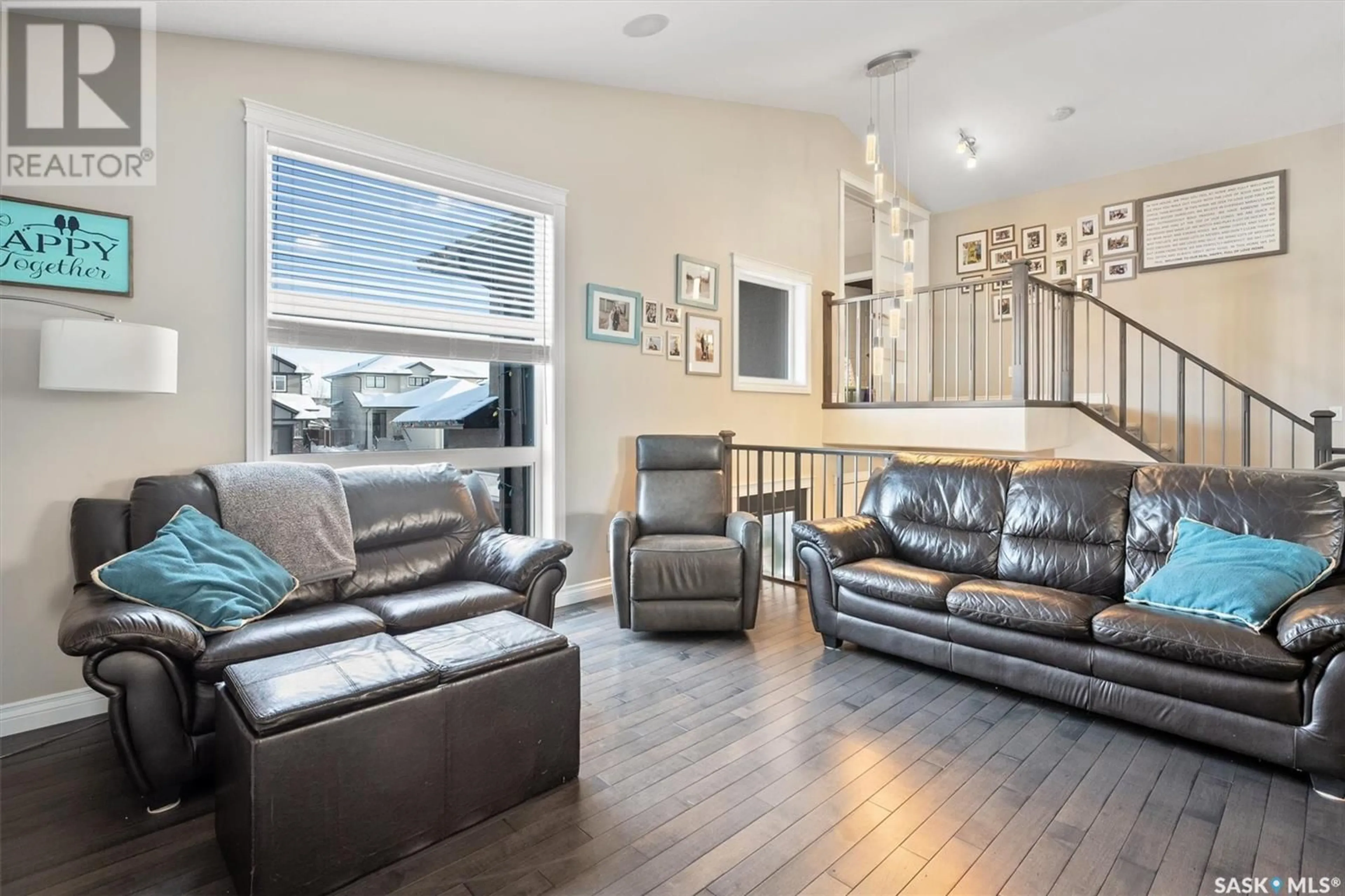 Living room, wood floors for 610 Kloppenburg TERRACE, Saskatoon Saskatchewan S7W0P1