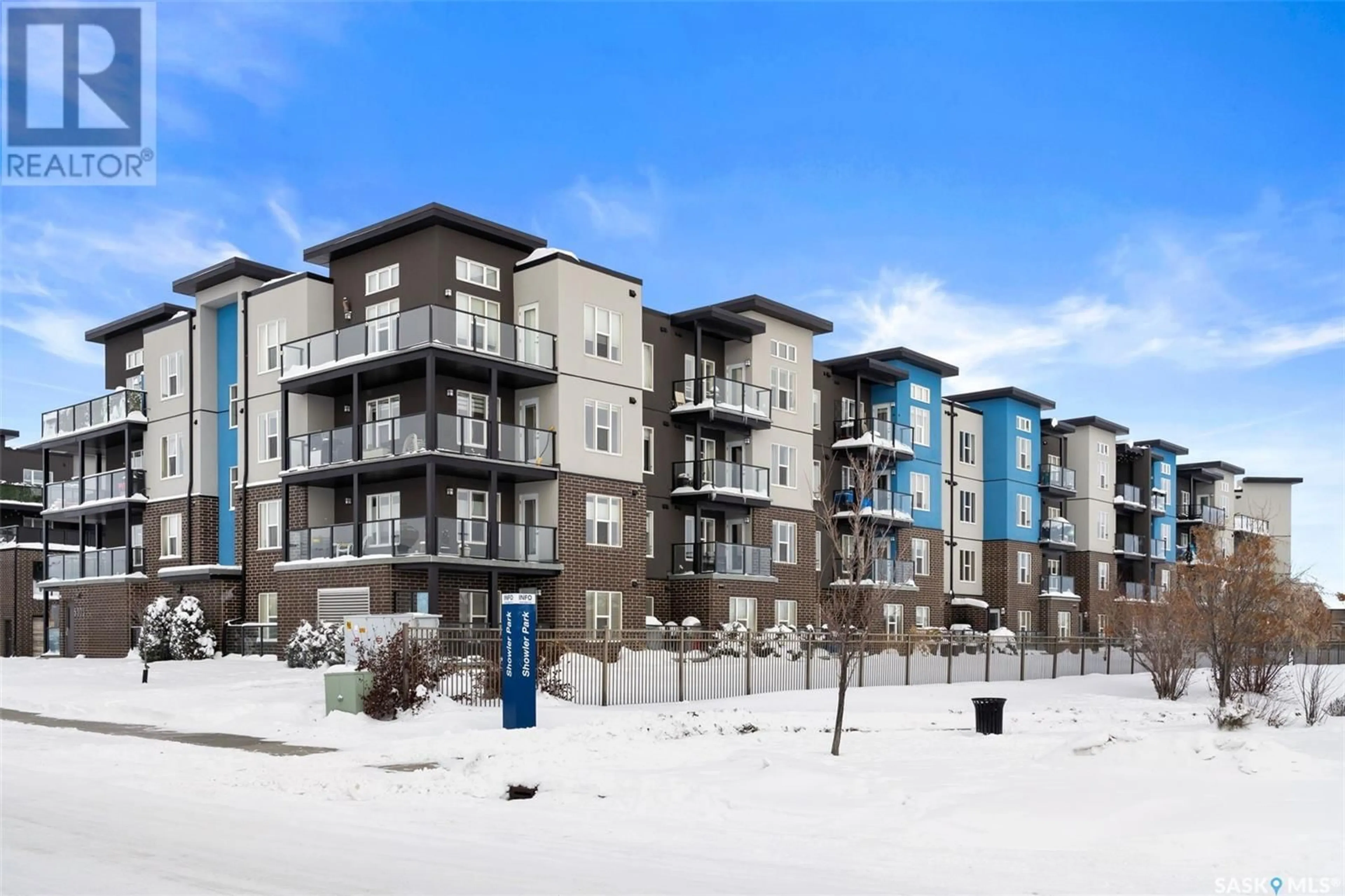 A pic from exterior of the house or condo, the front or back of building for 213 5303 Universal CRESCENT, Regina Saskatchewan S4W0L1