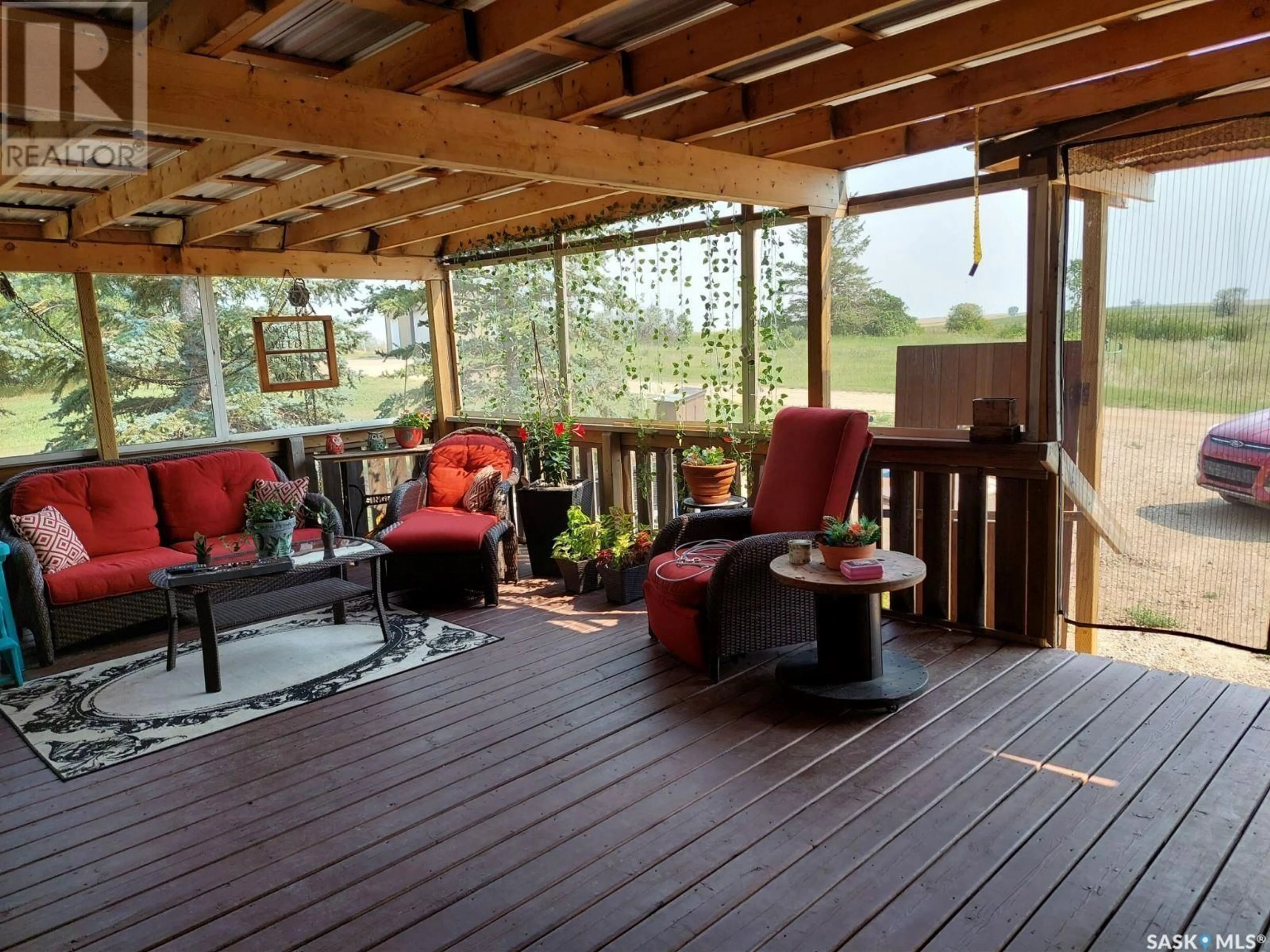 Patio, unknown for 12 HOLMES STREET, Oungre Saskatchewan S0C2M0