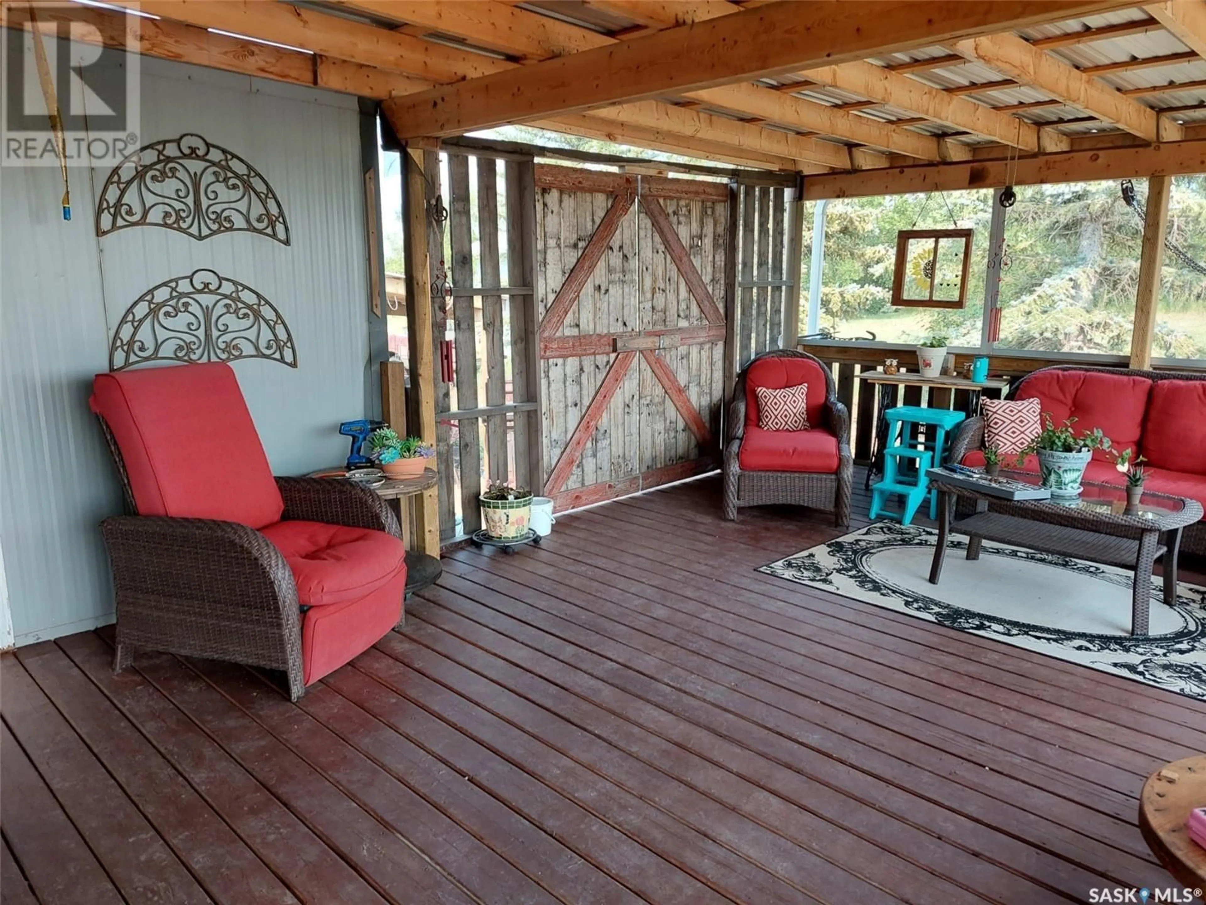 Patio, cottage for 12 Holmes ROAD, Oungre Saskatchewan S0C2M0