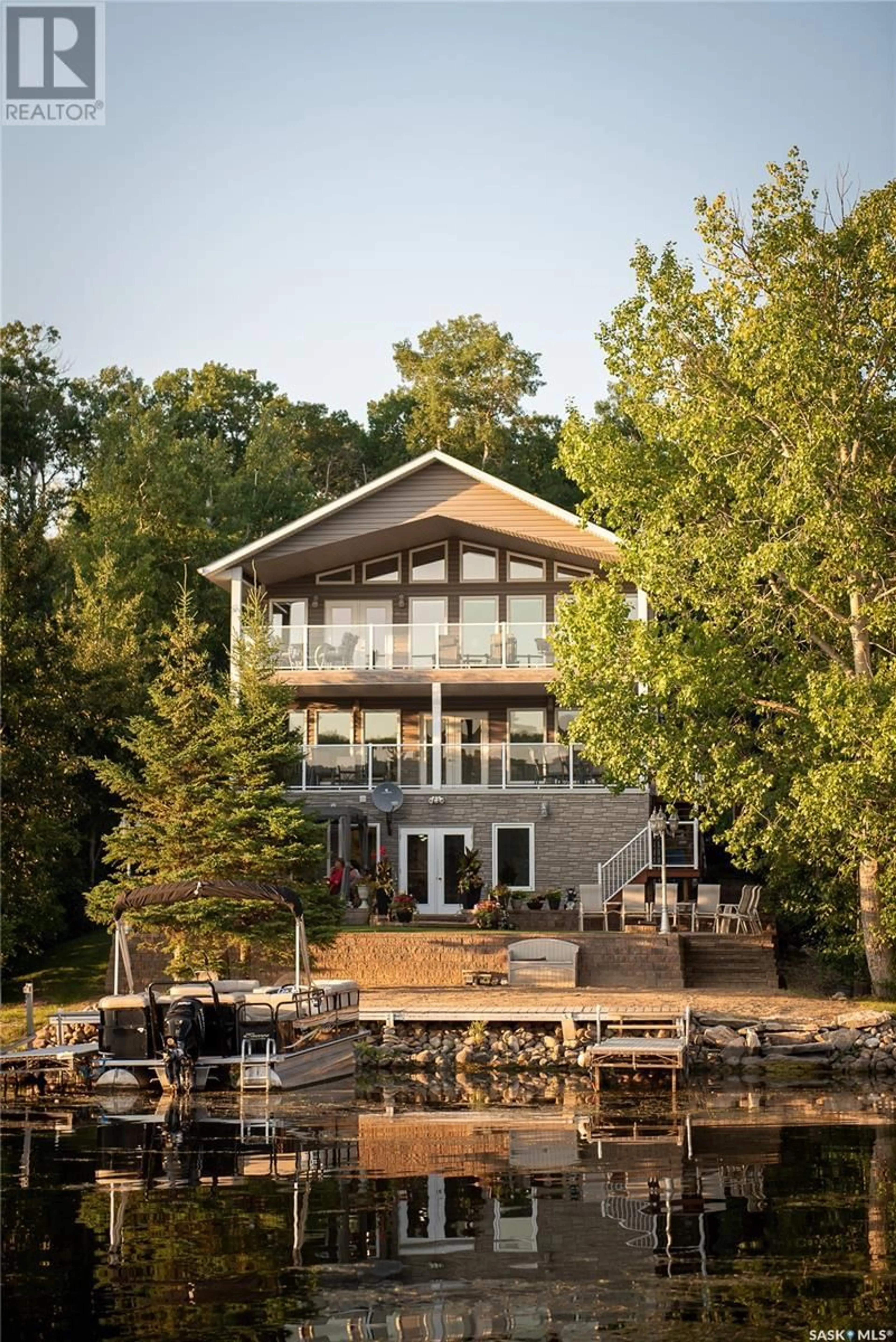 Home with vinyl exterior material, water/lake/river/ocean view for 53 LAKE SIDE DRIVE, Pleasantdale Rm No. 398 Saskatchewan S0E1T0