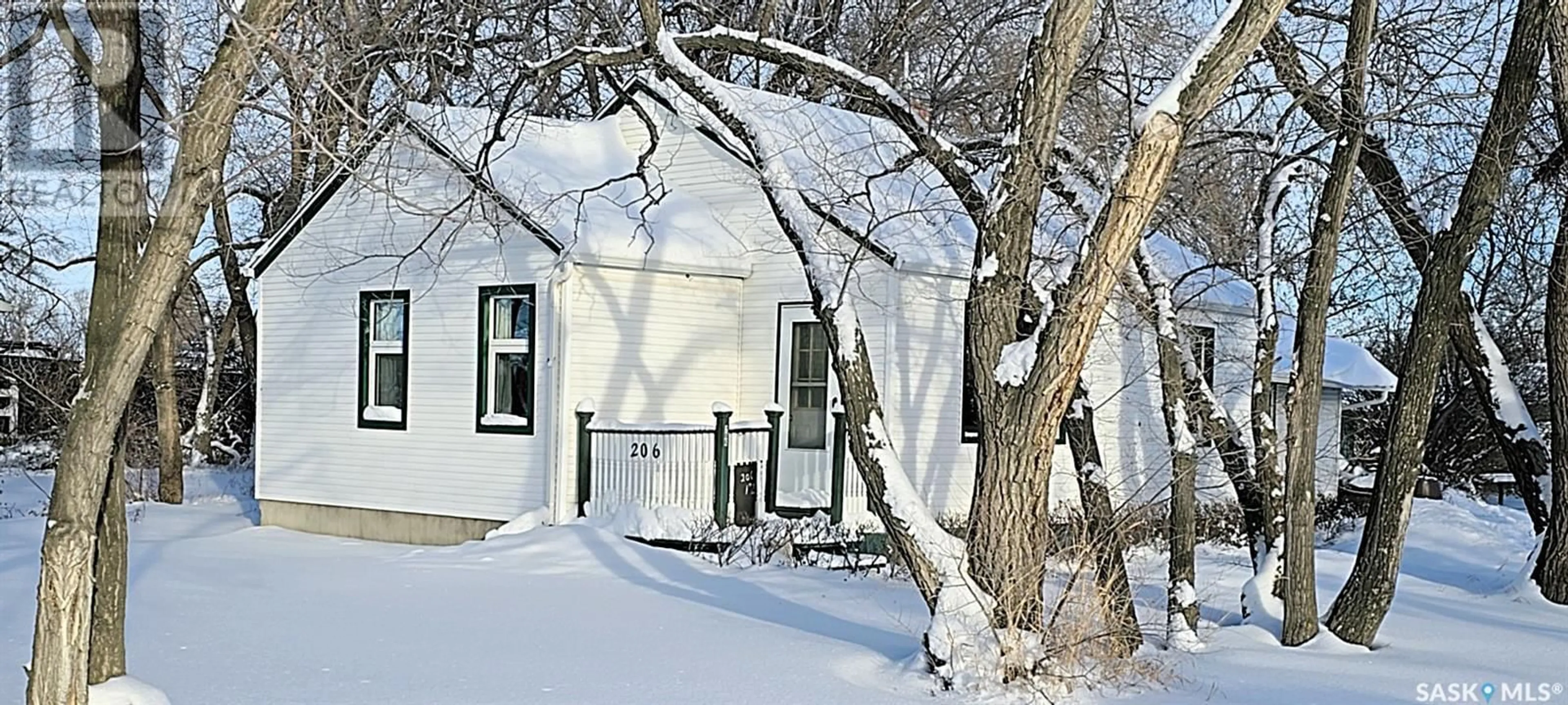 A pic from exterior of the house or condo, cottage for 206 1st STREET S, Dalmeny Saskatchewan S0K1E0