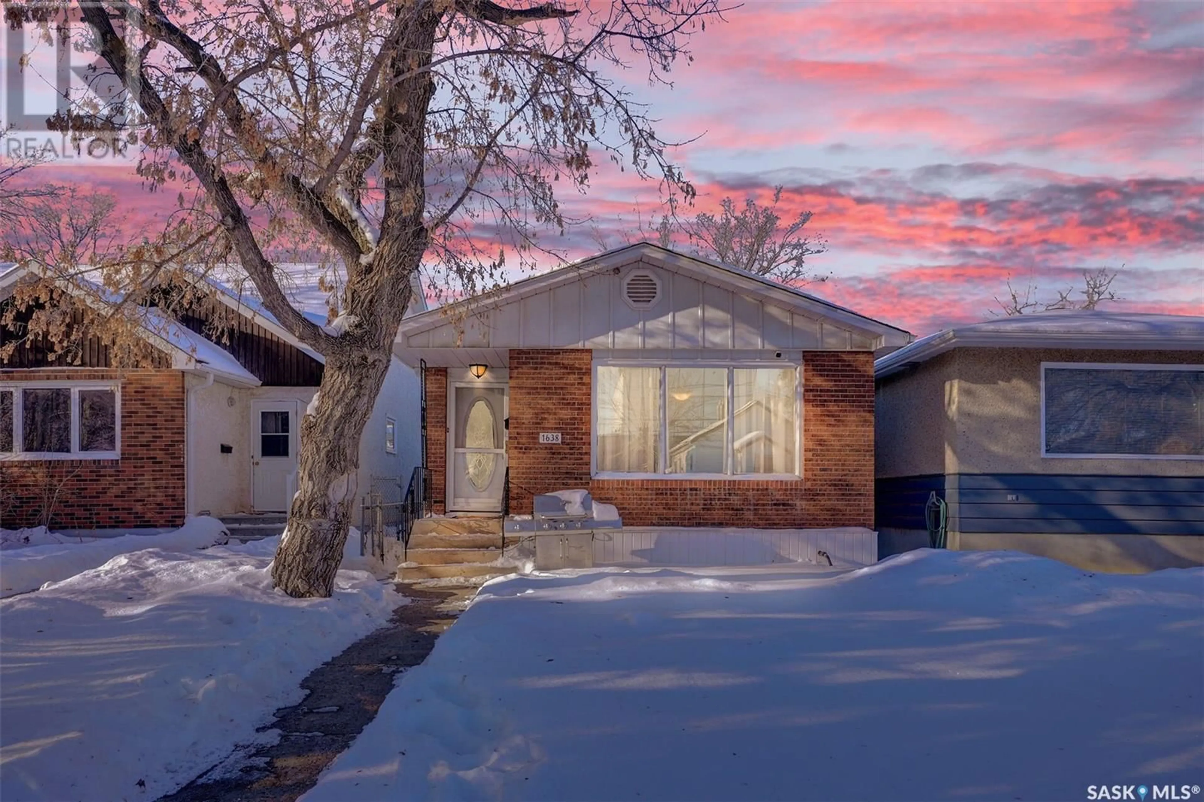 A pic from exterior of the house or condo, the street view for 1638 Rae STREET, Regina Saskatchewan S4T2C9