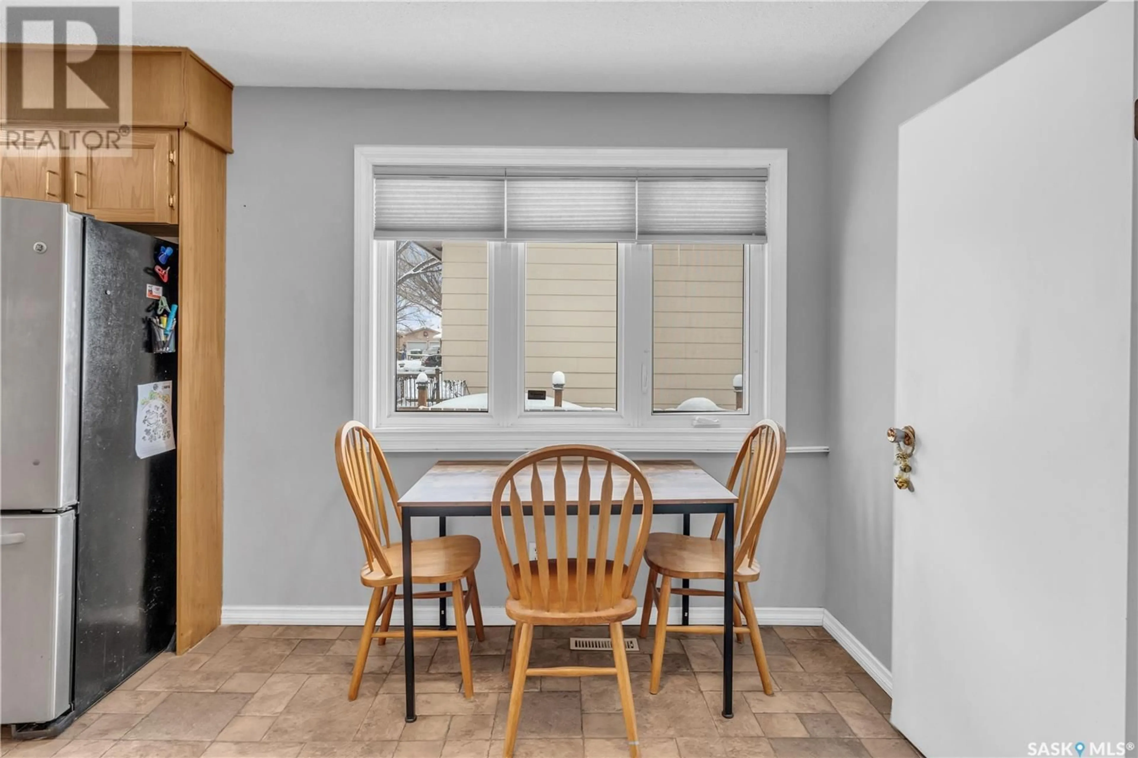 Dining room, unknown for 51 Boucher CRESCENT, Regina Saskatchewan S4R7E2