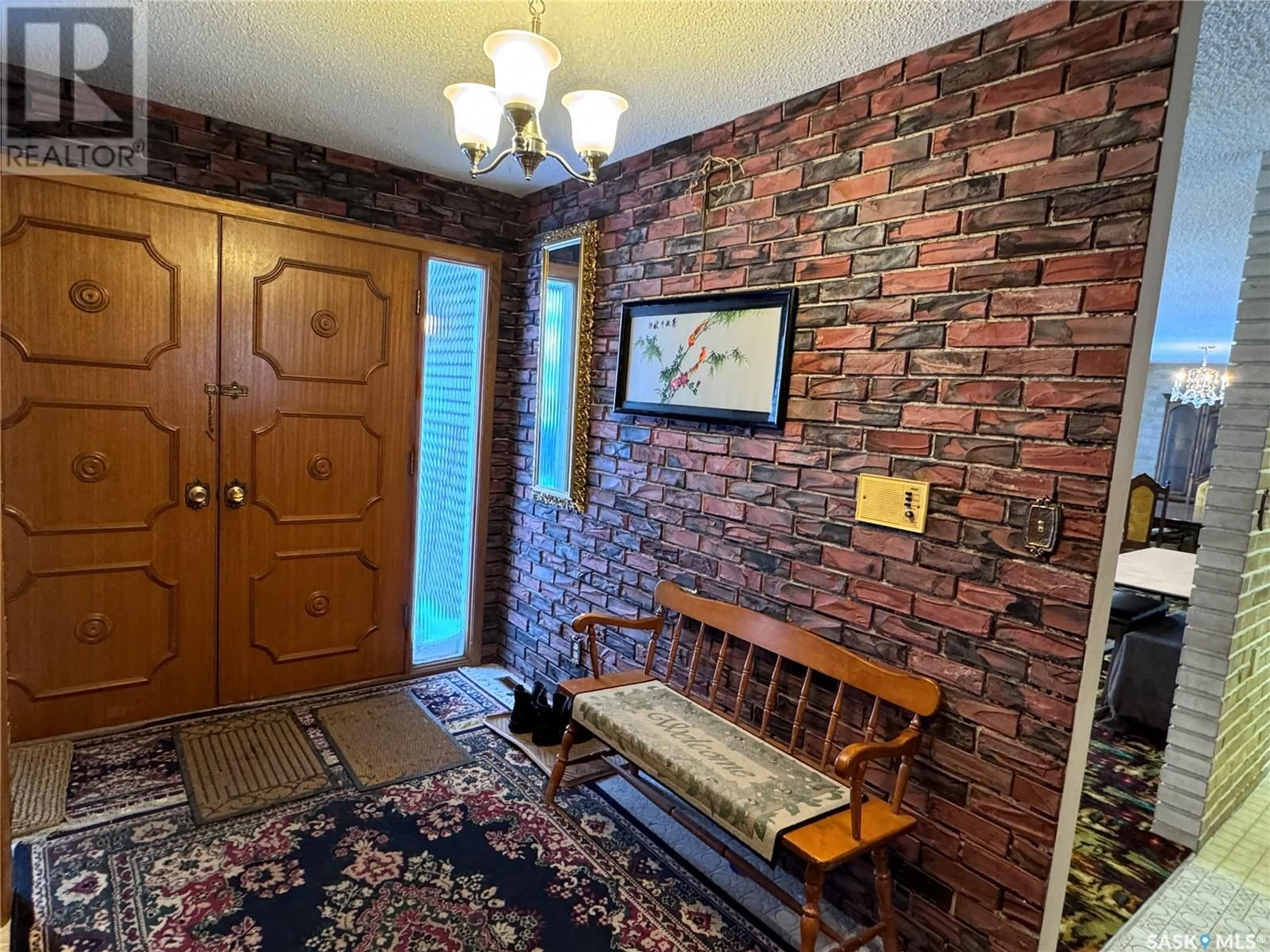 Indoor entryway, unknown floor for 461 Railway AVENUE S, Bruno Saskatchewan S0K0S0