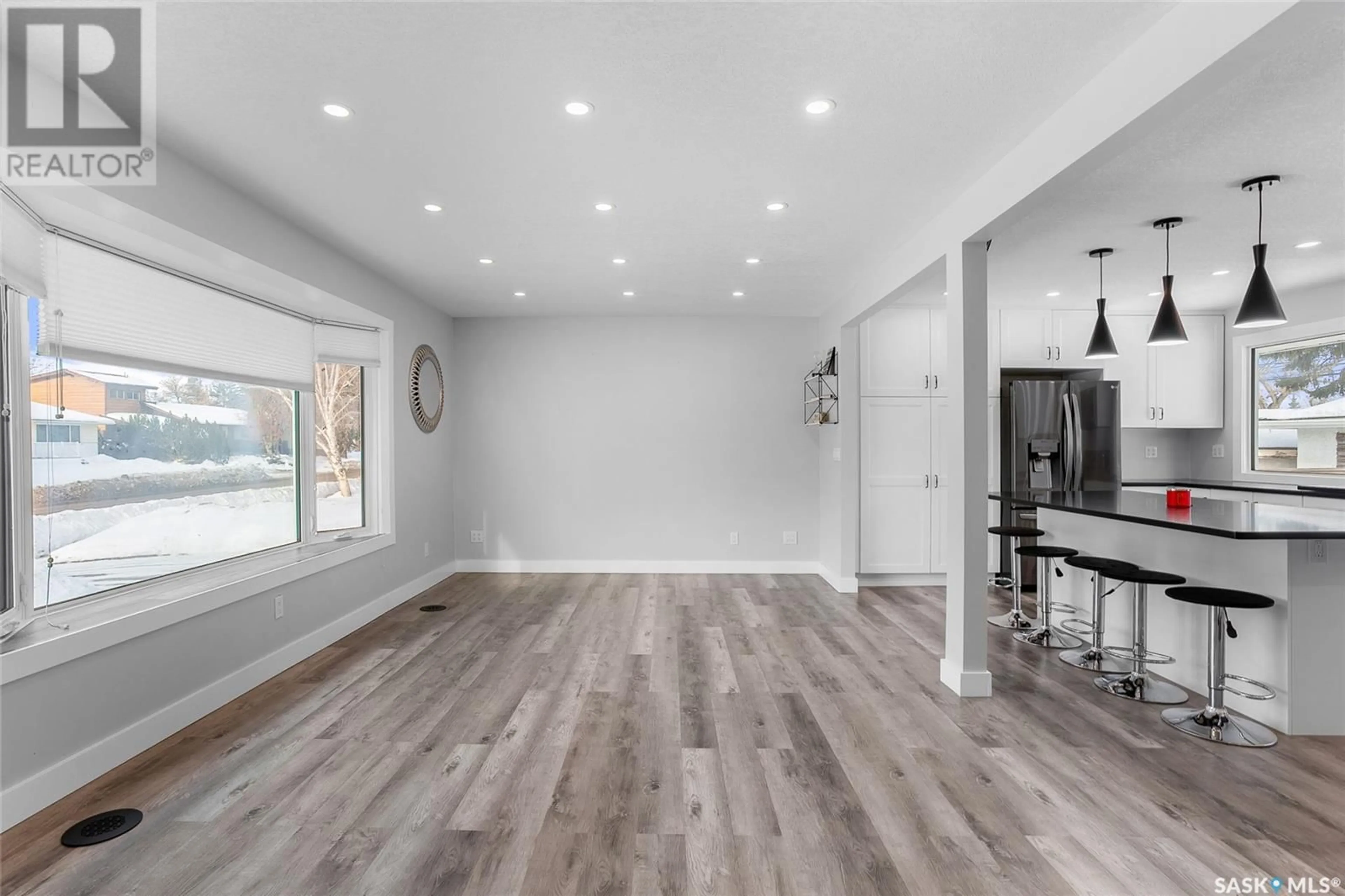 Indoor entryway, wood floors for 2417 Clarence AVENUE S, Saskatoon Saskatchewan S7J3L8