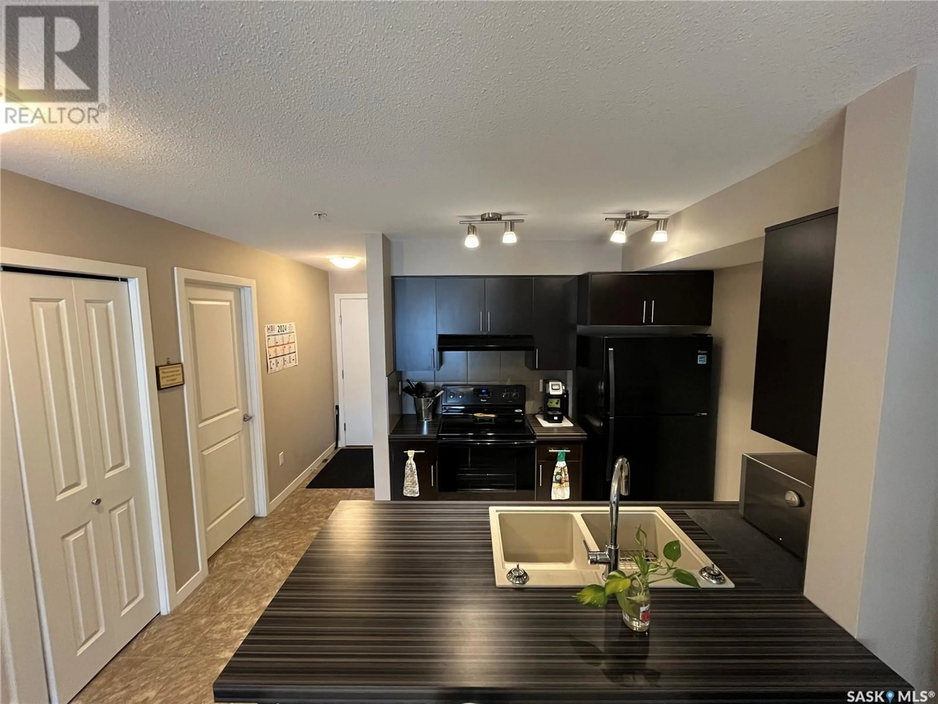 Open concept kitchen for 1107 5500 Mitchinson WAY, Regina Saskatchewan S4W0N9