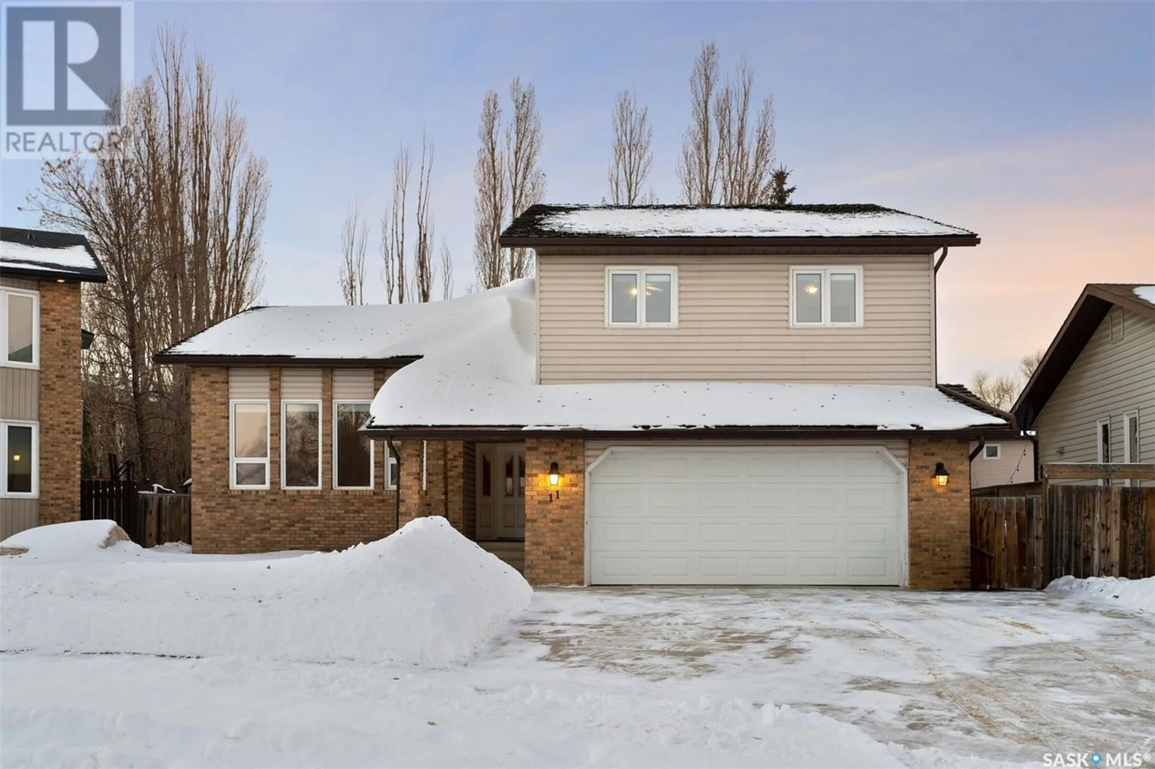 Frontside or backside of a home, cottage for 11 Bain CRESCENT, Saskatoon Saskatchewan S7K6G3