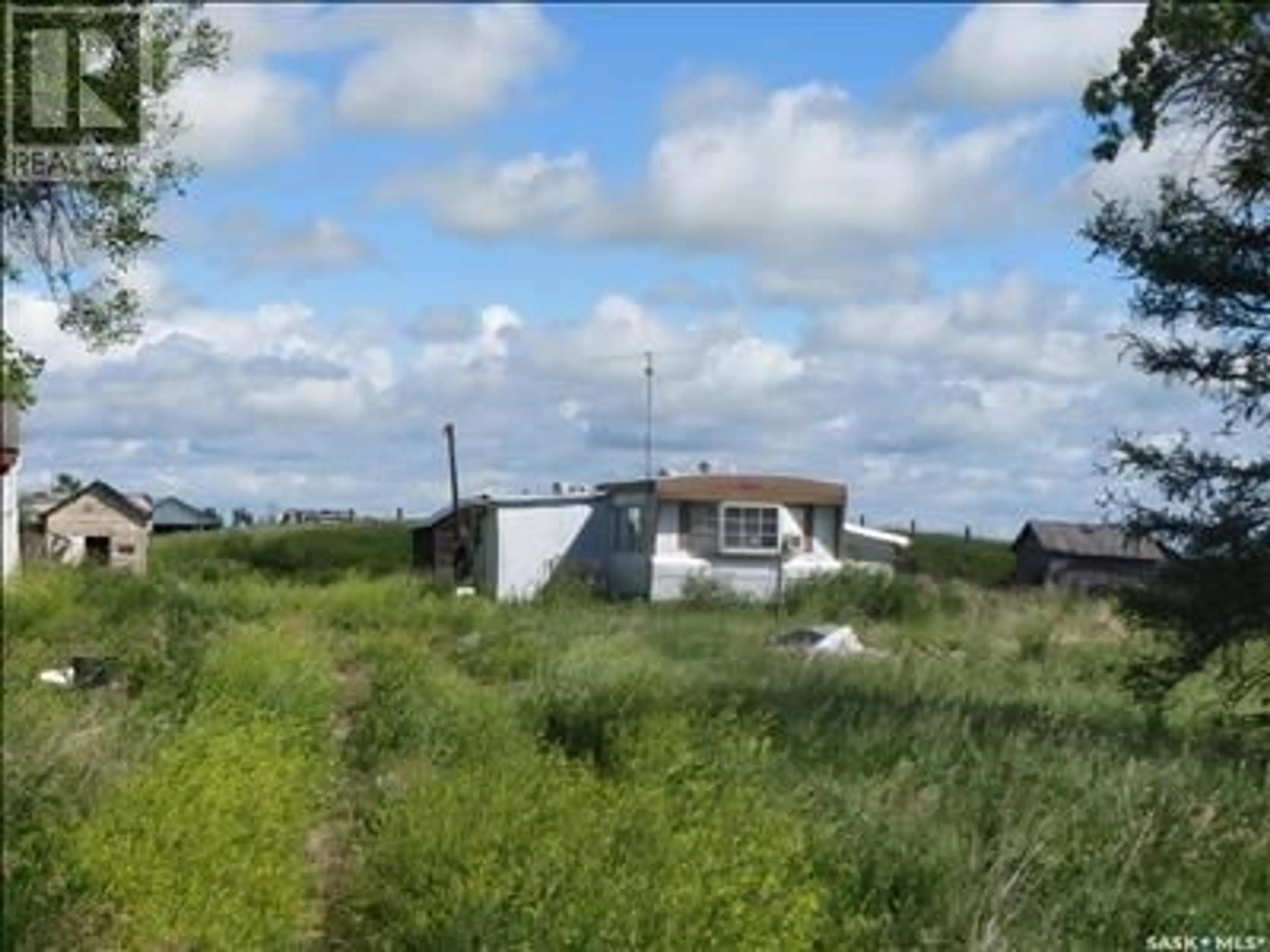 Shed for 4225730 Township ROAD, Willow Creek Rm No. 458 Saskatchewan S0E1L0