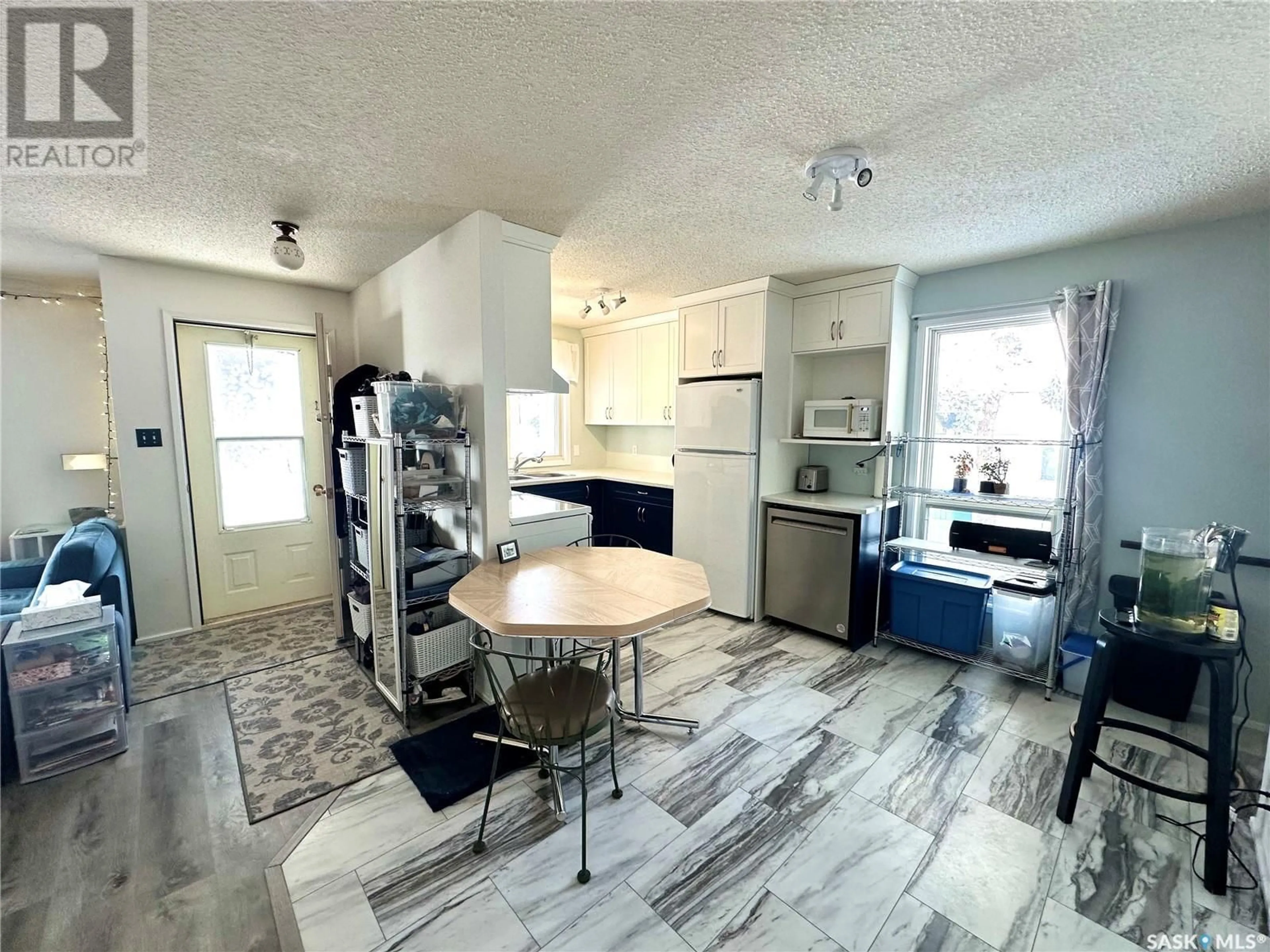 Kitchen, ceramic floors, cottage for 205 1st STREET W, Spiritwood Saskatchewan S0J2M0