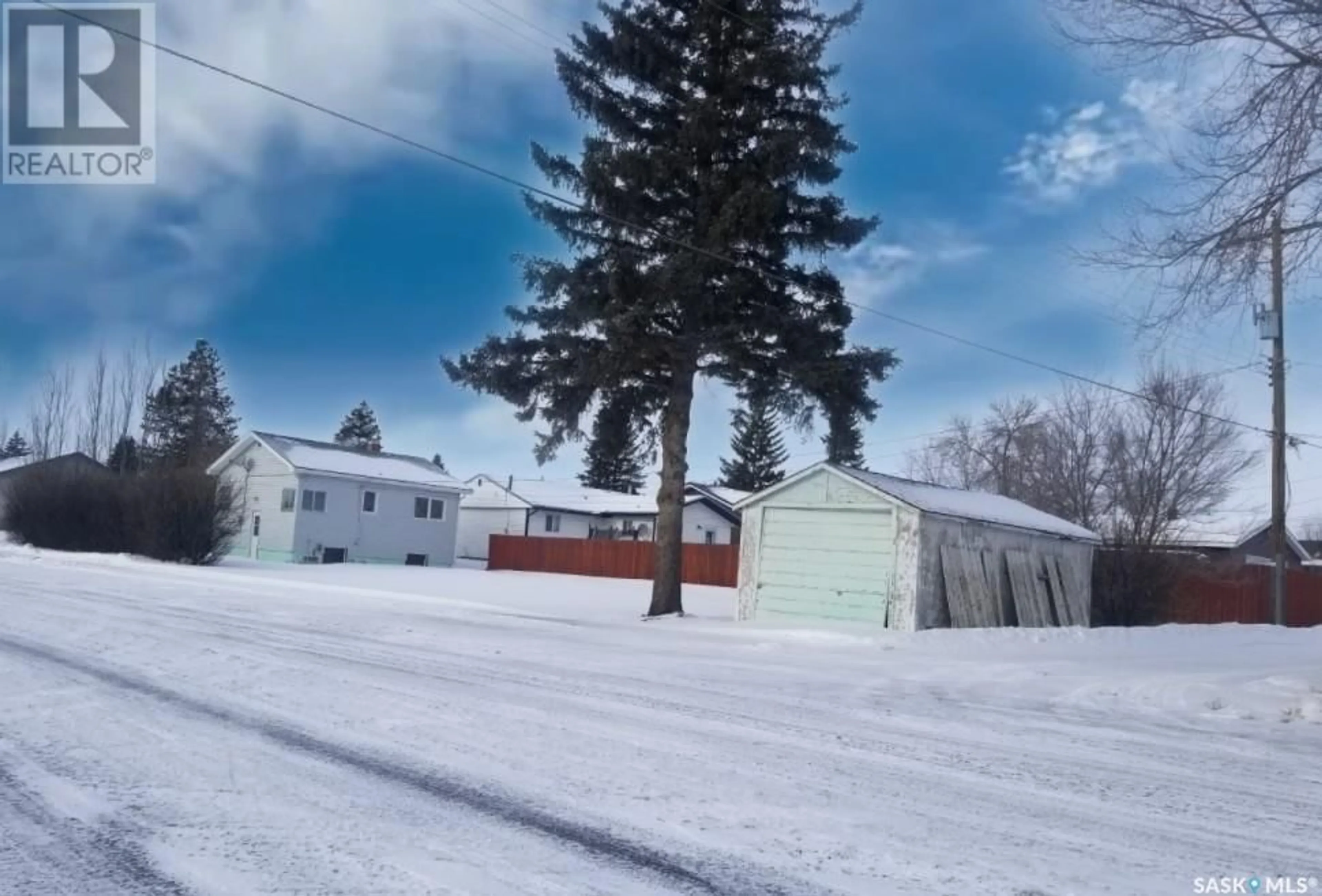 Shed for 4901 Leader STREET, Macklin Saskatchewan S0L2C0