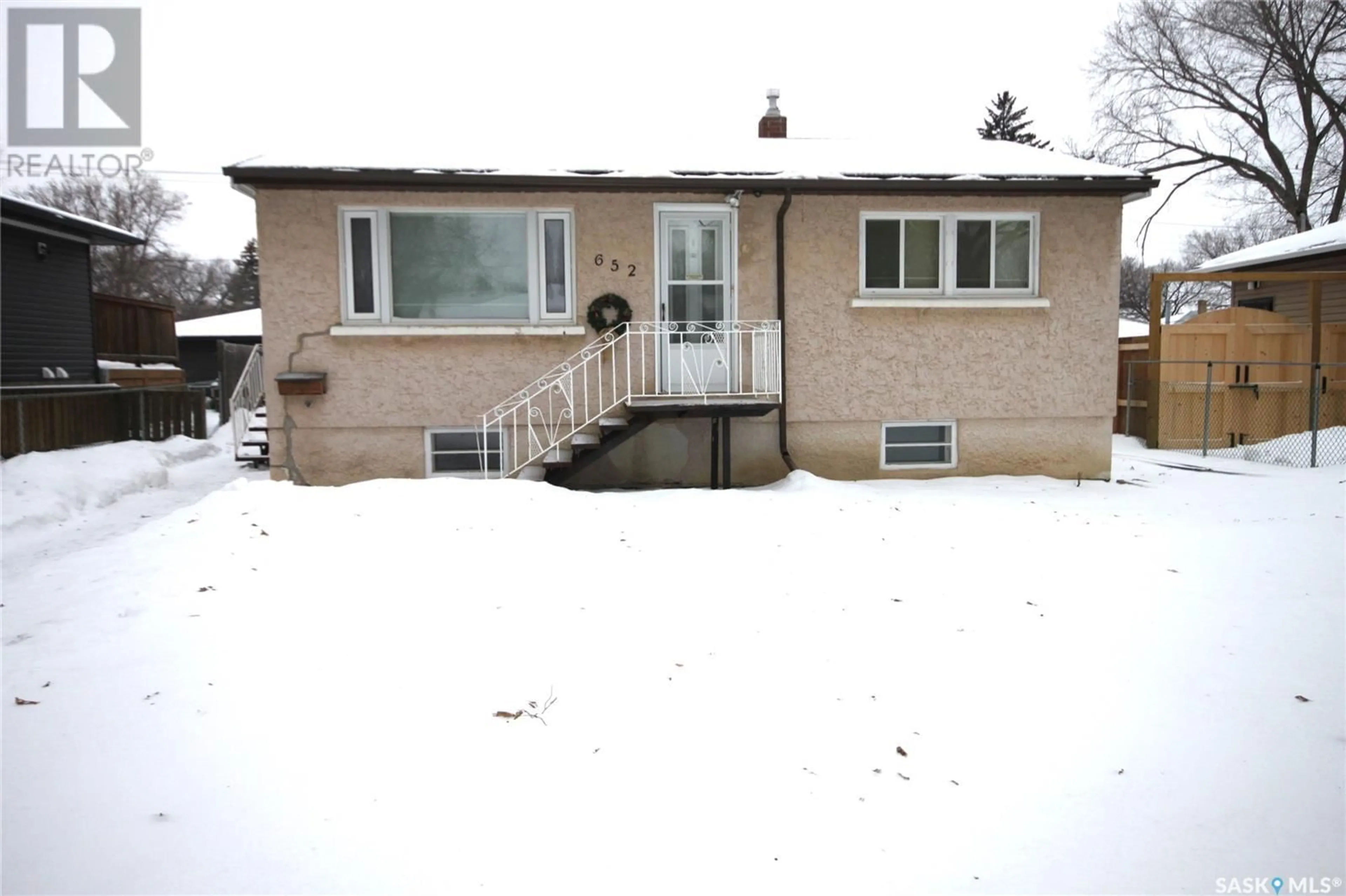 A pic from exterior of the house or condo, cottage for 652 Princess STREET, Regina Saskatchewan S4T3X5