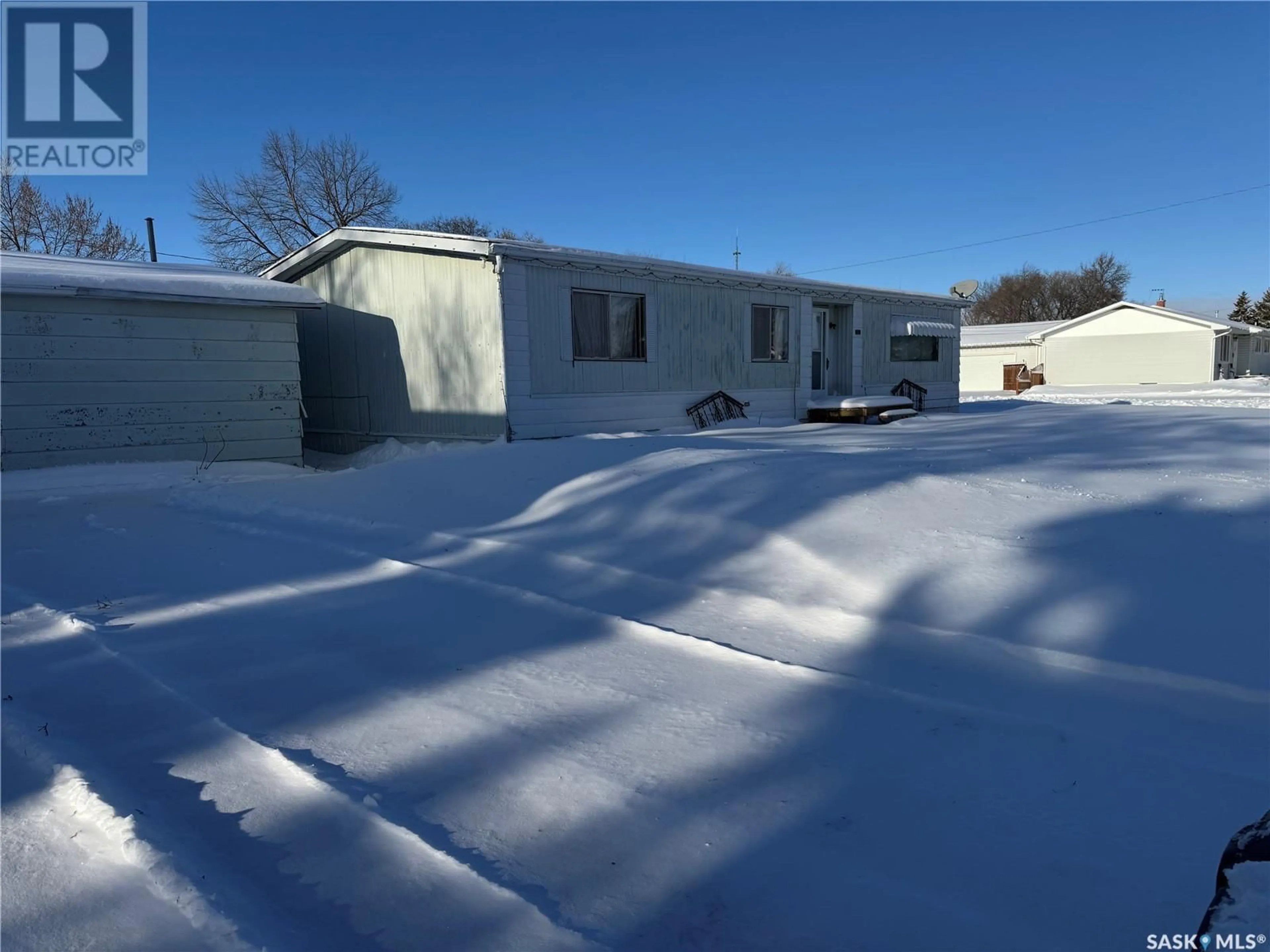 A pic from outside/outdoor area/front of a property/back of a property/a pic from drone, street for 111 Angus STREET, Stockholm Saskatchewan S0A3Y0