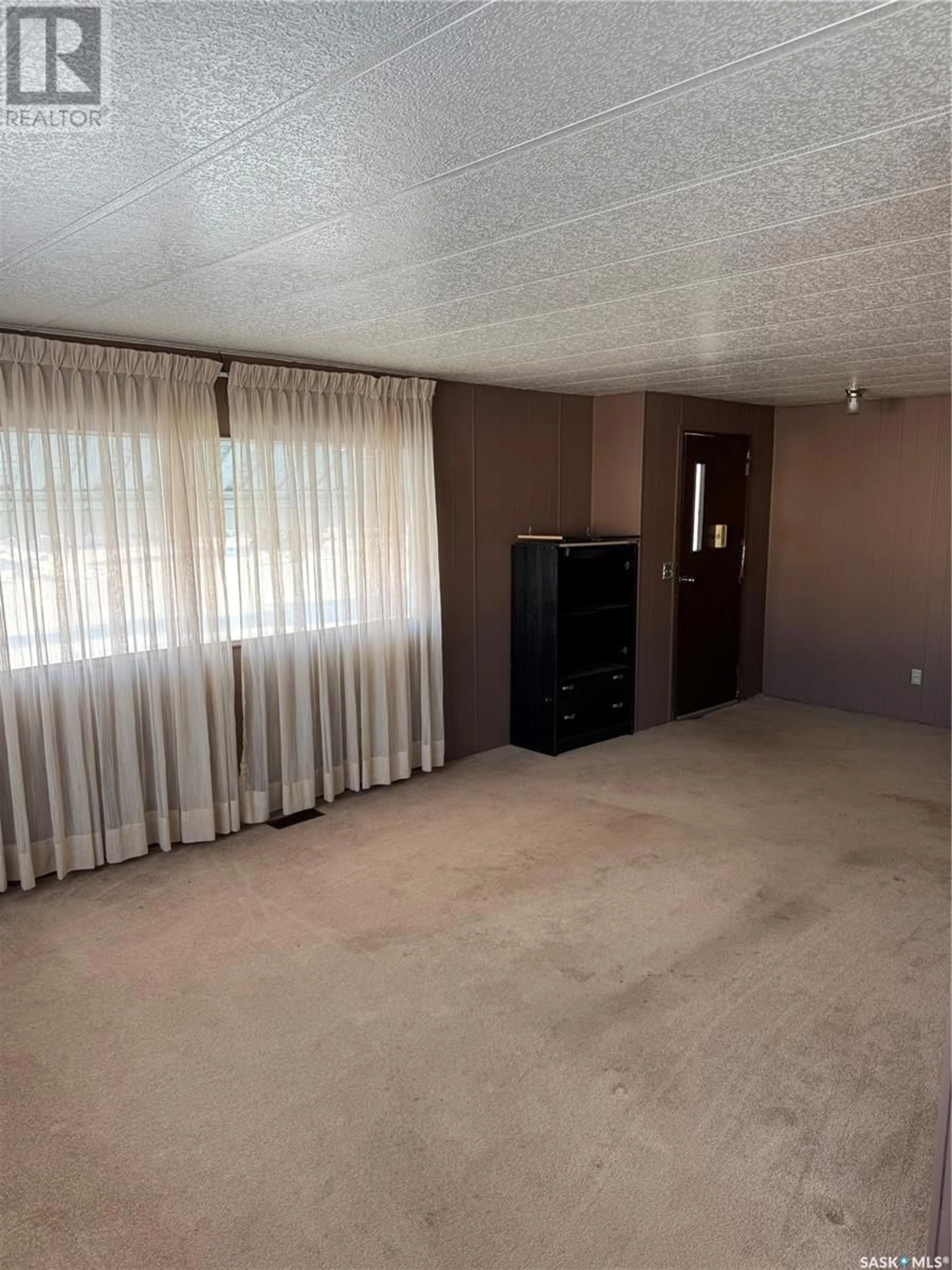 A pic of a room for 111 Angus STREET, Stockholm Saskatchewan S0A3Y0