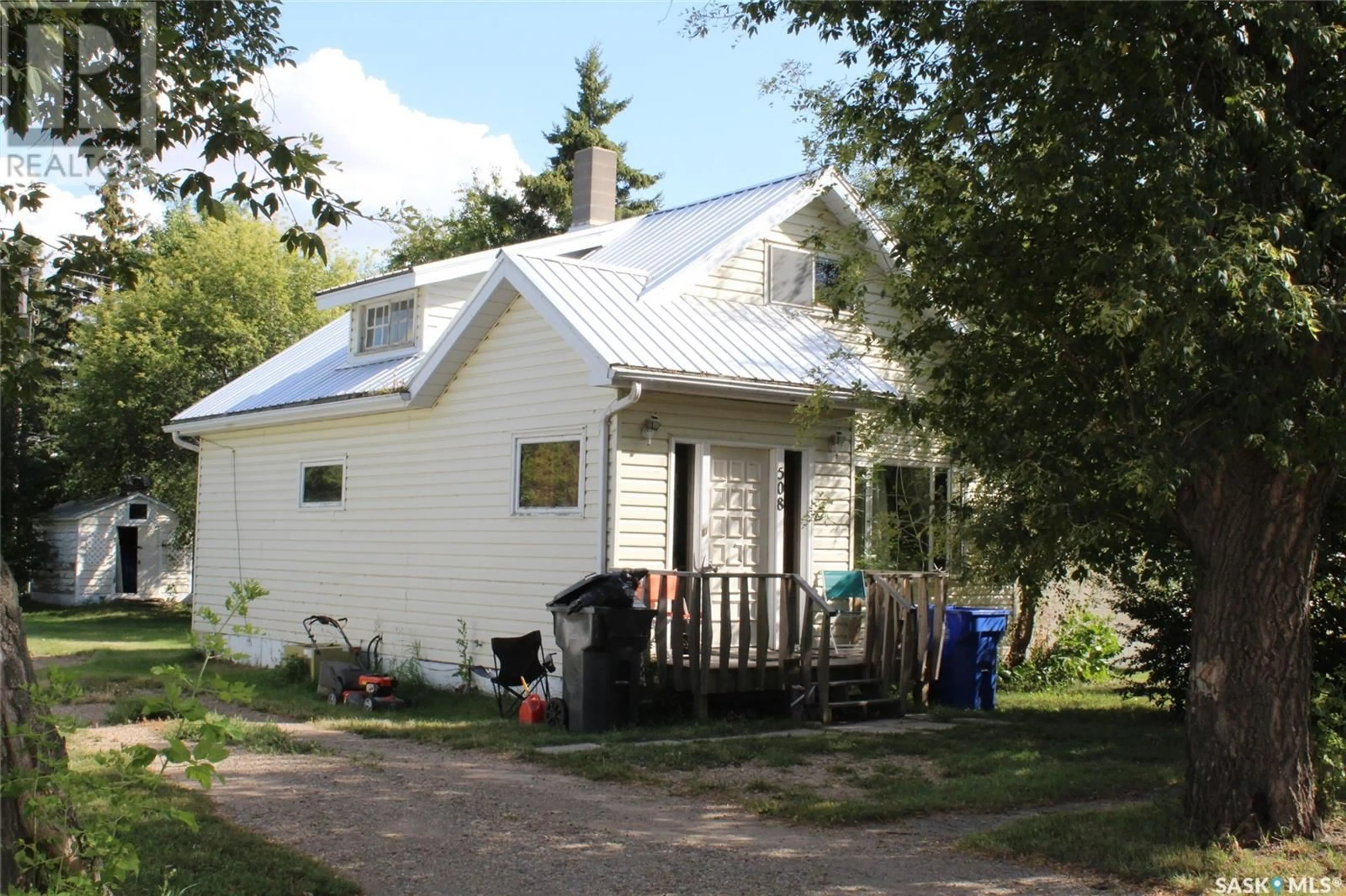 Shed for 508 1st AVENUE E, Lampman Saskatchewan S0C1N0