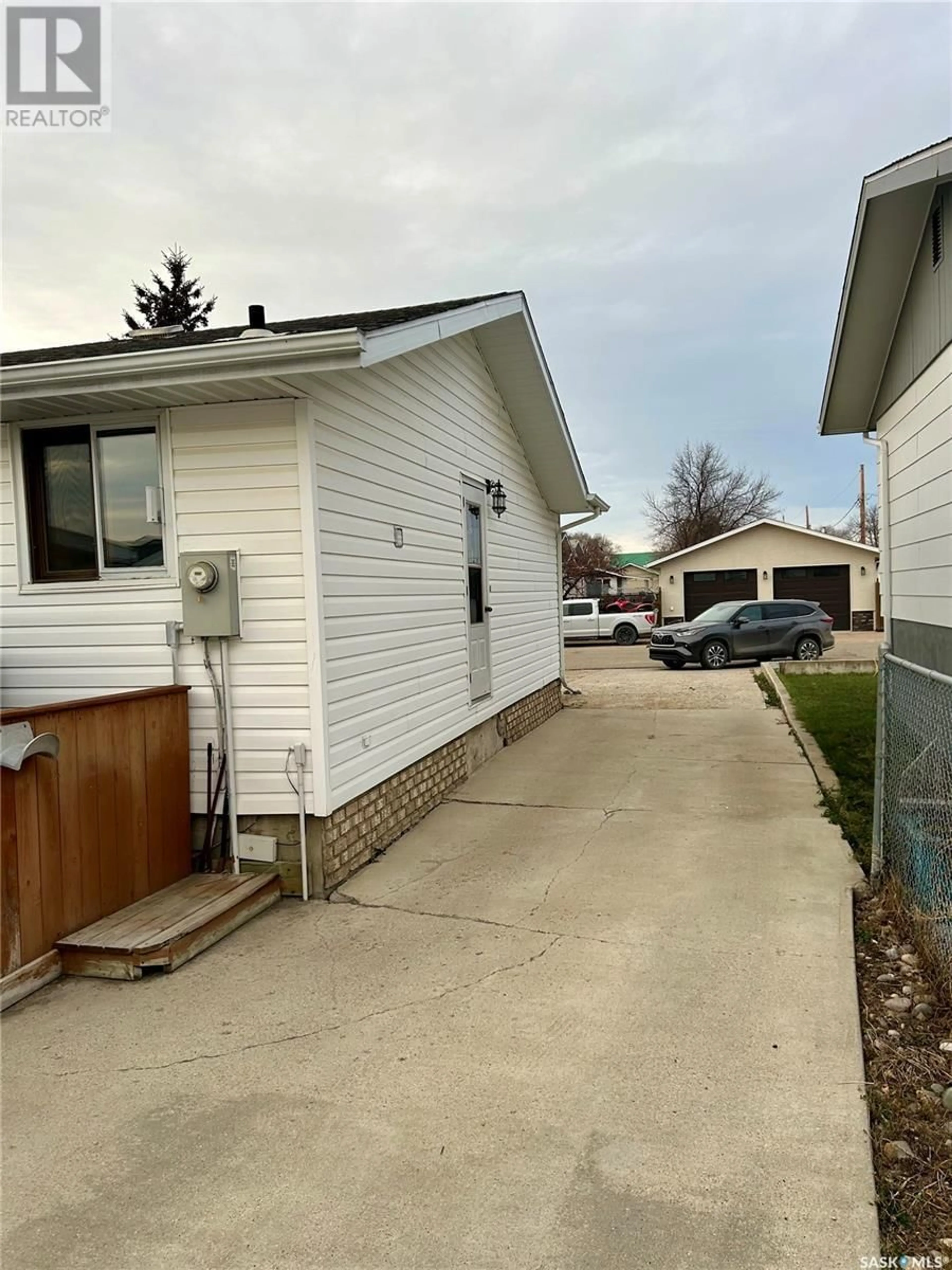 Unknown for 715 6TH AVENUE, Hudson Bay Saskatchewan S0E0Y0
