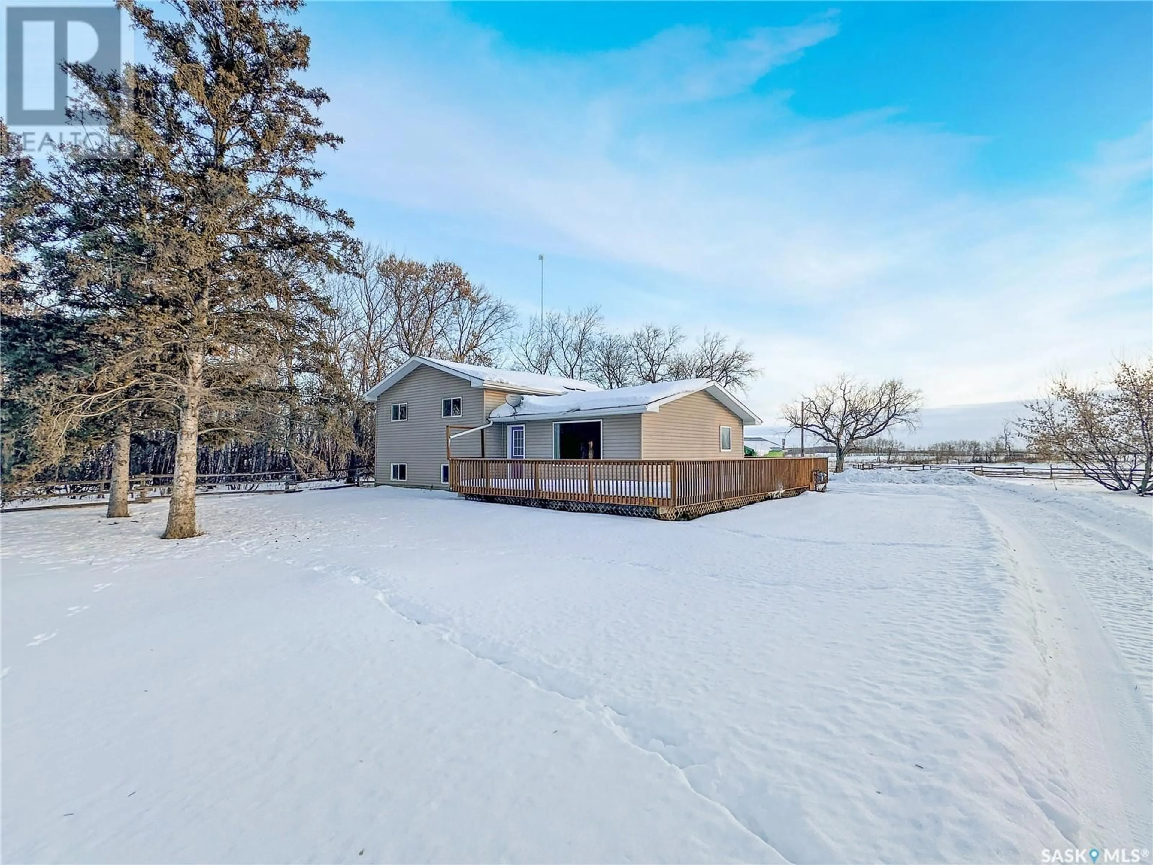 A pic from outside/outdoor area/front of a property/back of a property/a pic from drone, water/lake/river/ocean view for Duncan Road Acreage, Prince Albert Rm No. 461 Saskatchewan S0K2S0