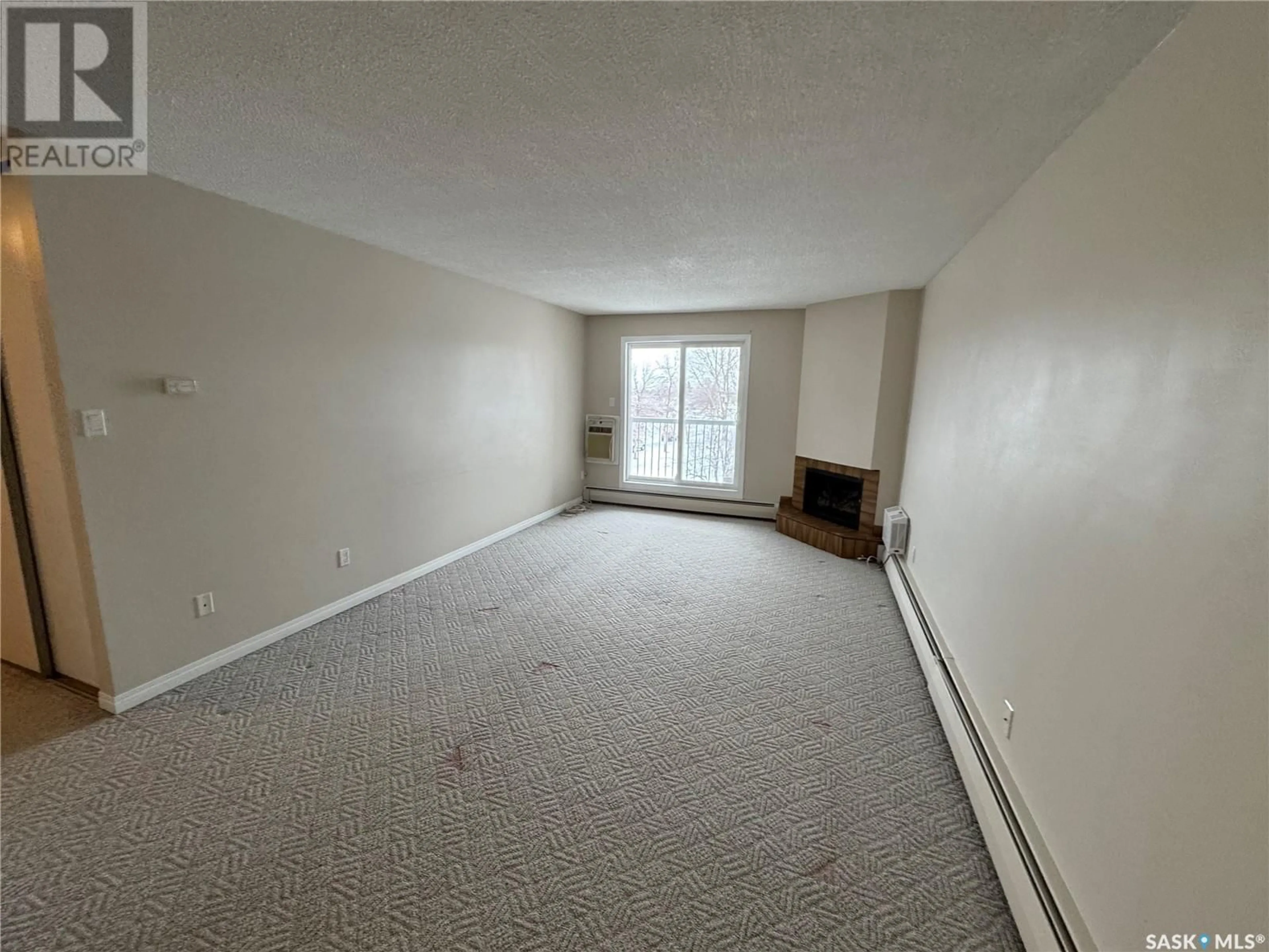 A pic of a room for 306 1808 EAGLESHAM AVENUE, Weyburn Saskatchewan S4H3A8