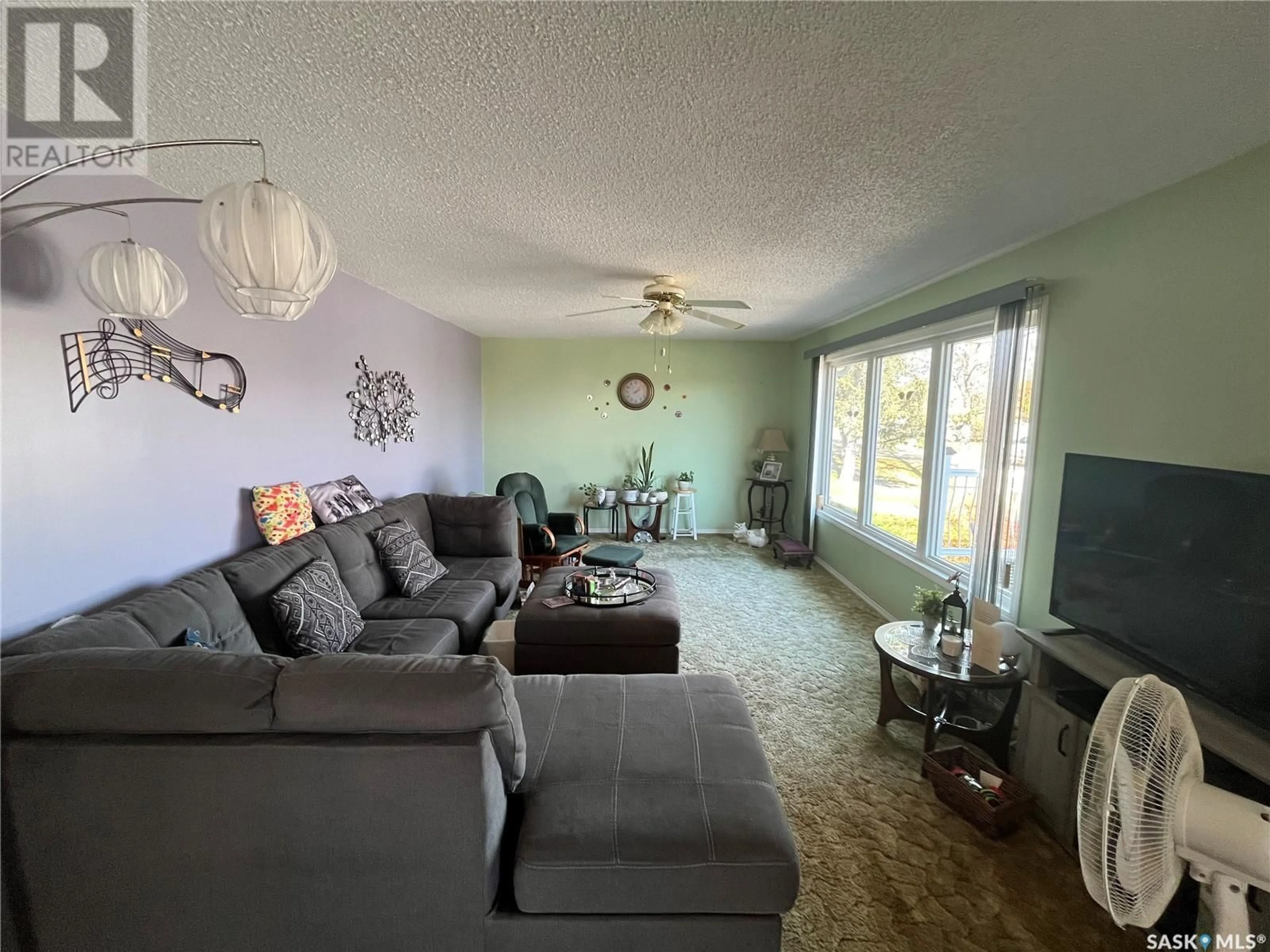 Living room with furniture, unknown for 500 REED STREET, Morse Saskatchewan S0H3C0