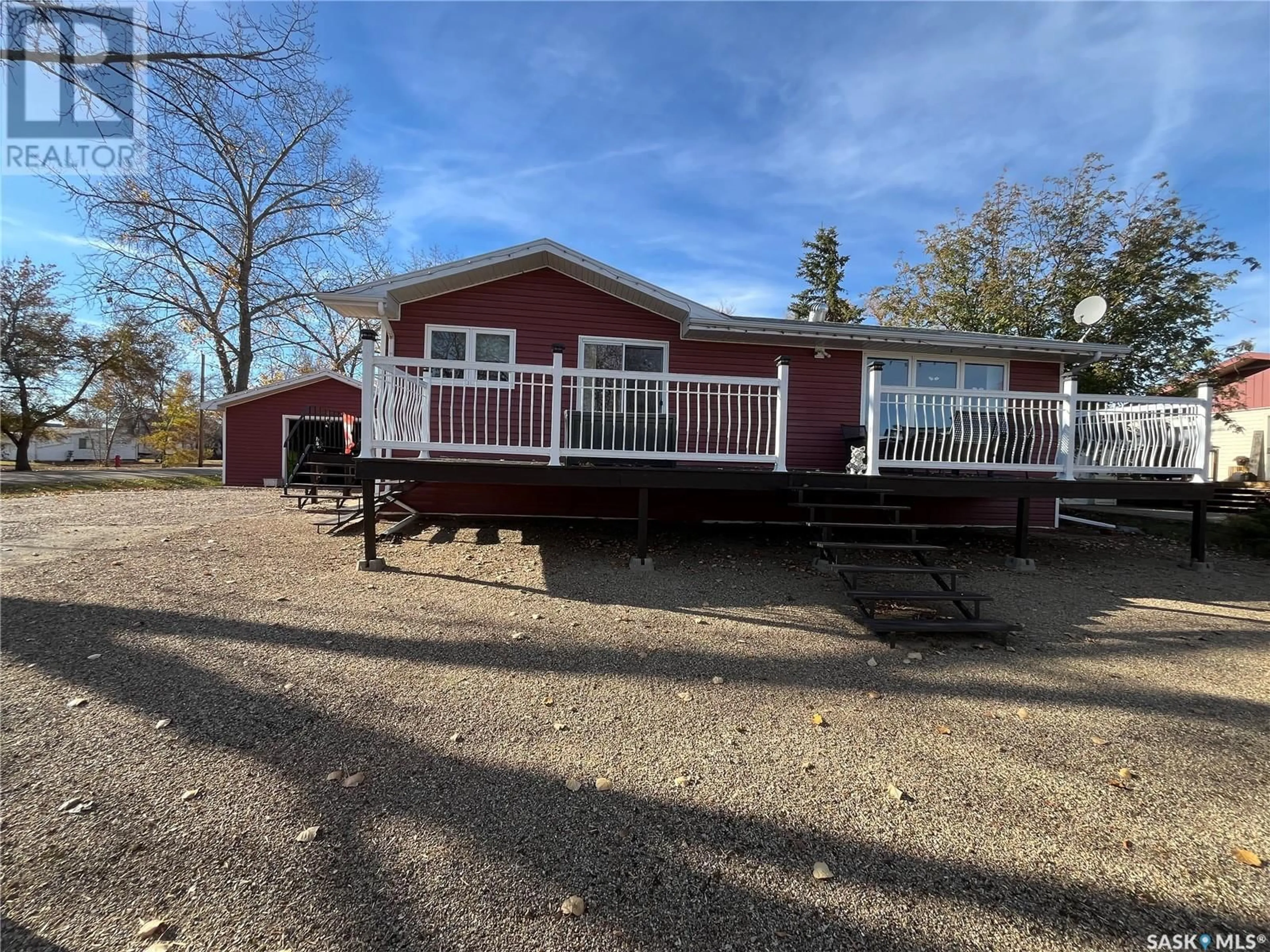 A pic from outside/outdoor area/front of a property/back of a property/a pic from drone, street for 500 Reed STREET, Morse Saskatchewan S0H3C0