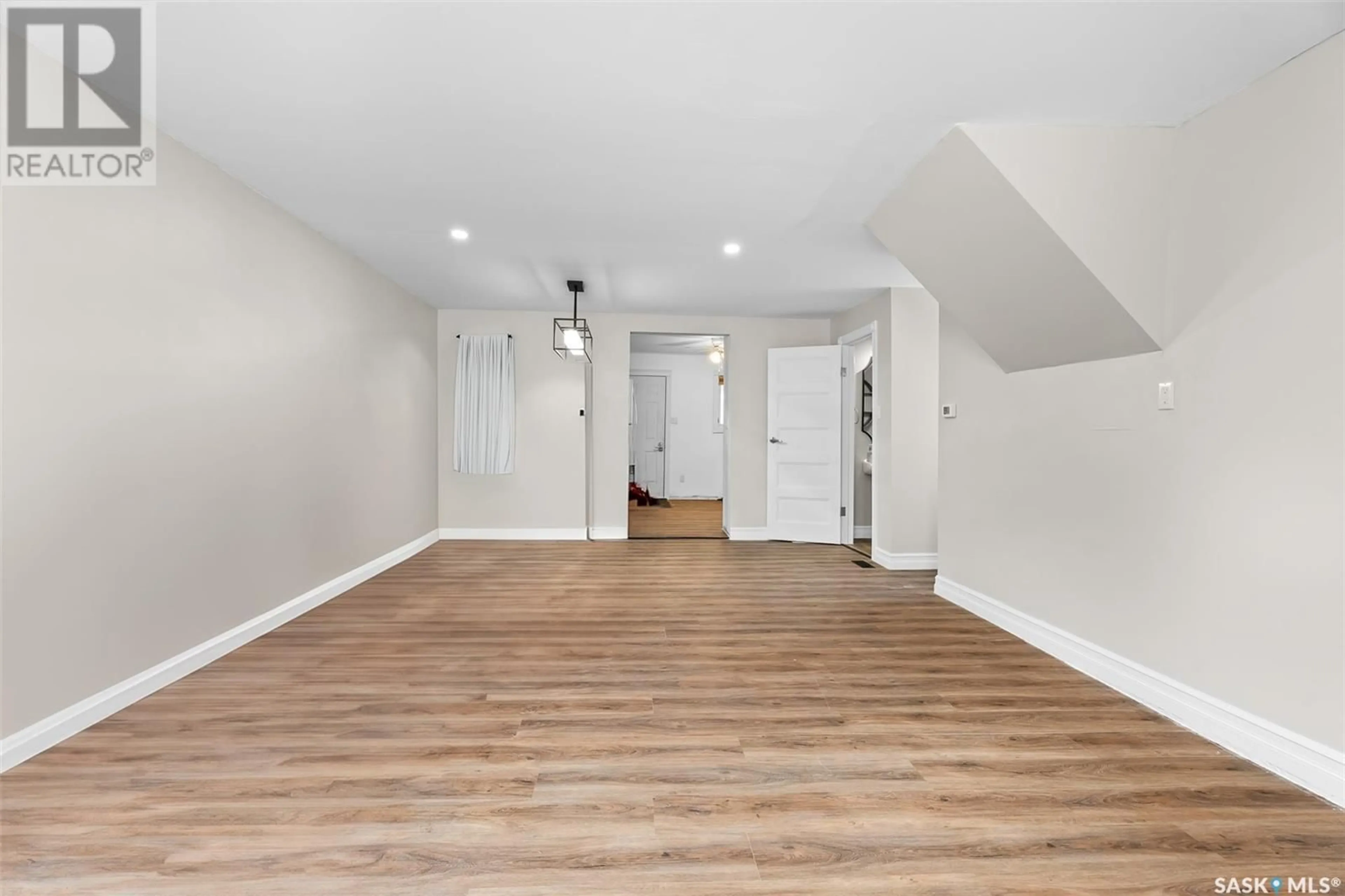 A pic of a room for 447 OMINICA STREET, Moose Jaw Saskatchewan S6H1X7