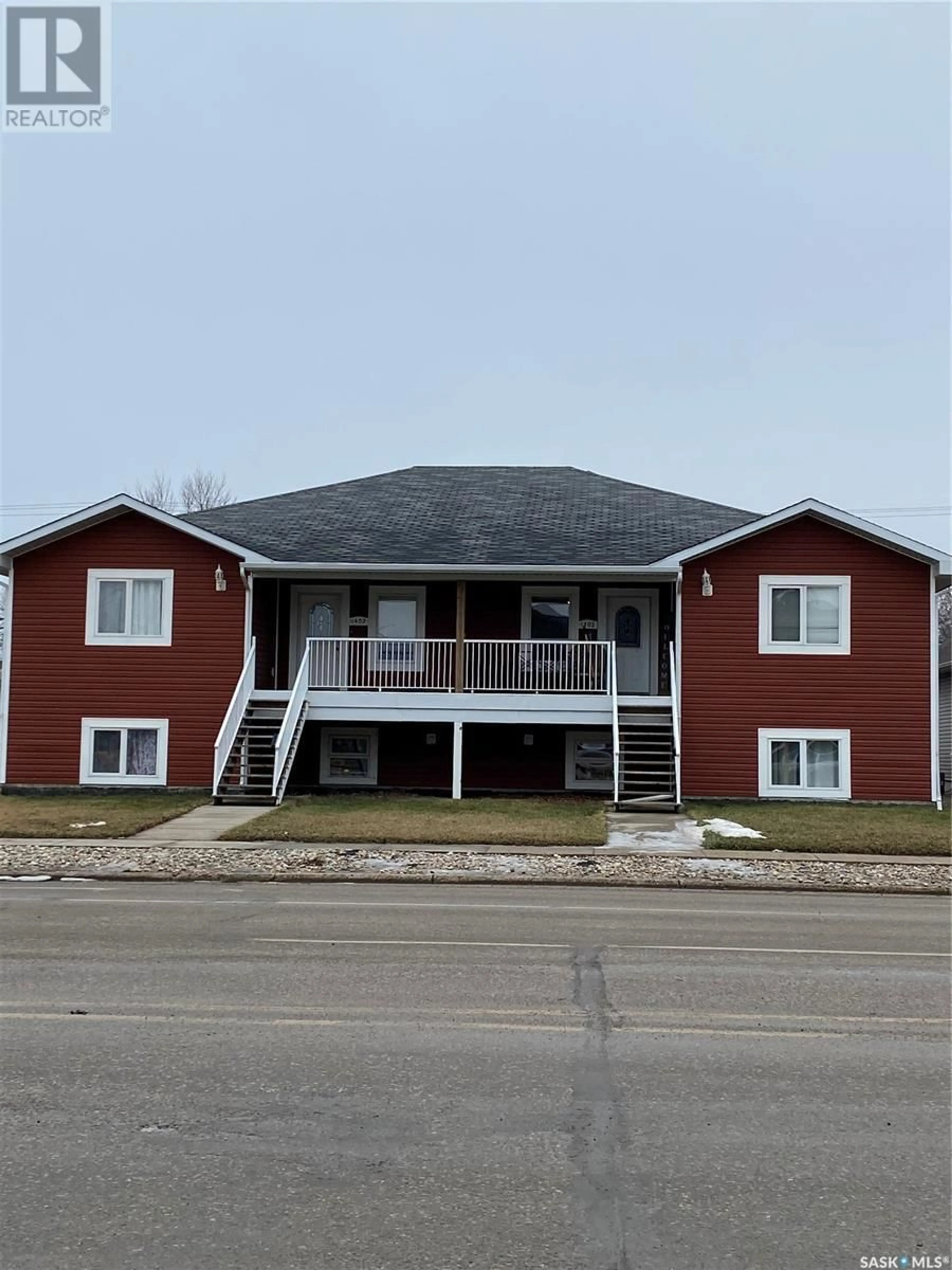 Unknown for 2 1402 4th STREET, Estevan Saskatchewan S4A0X4