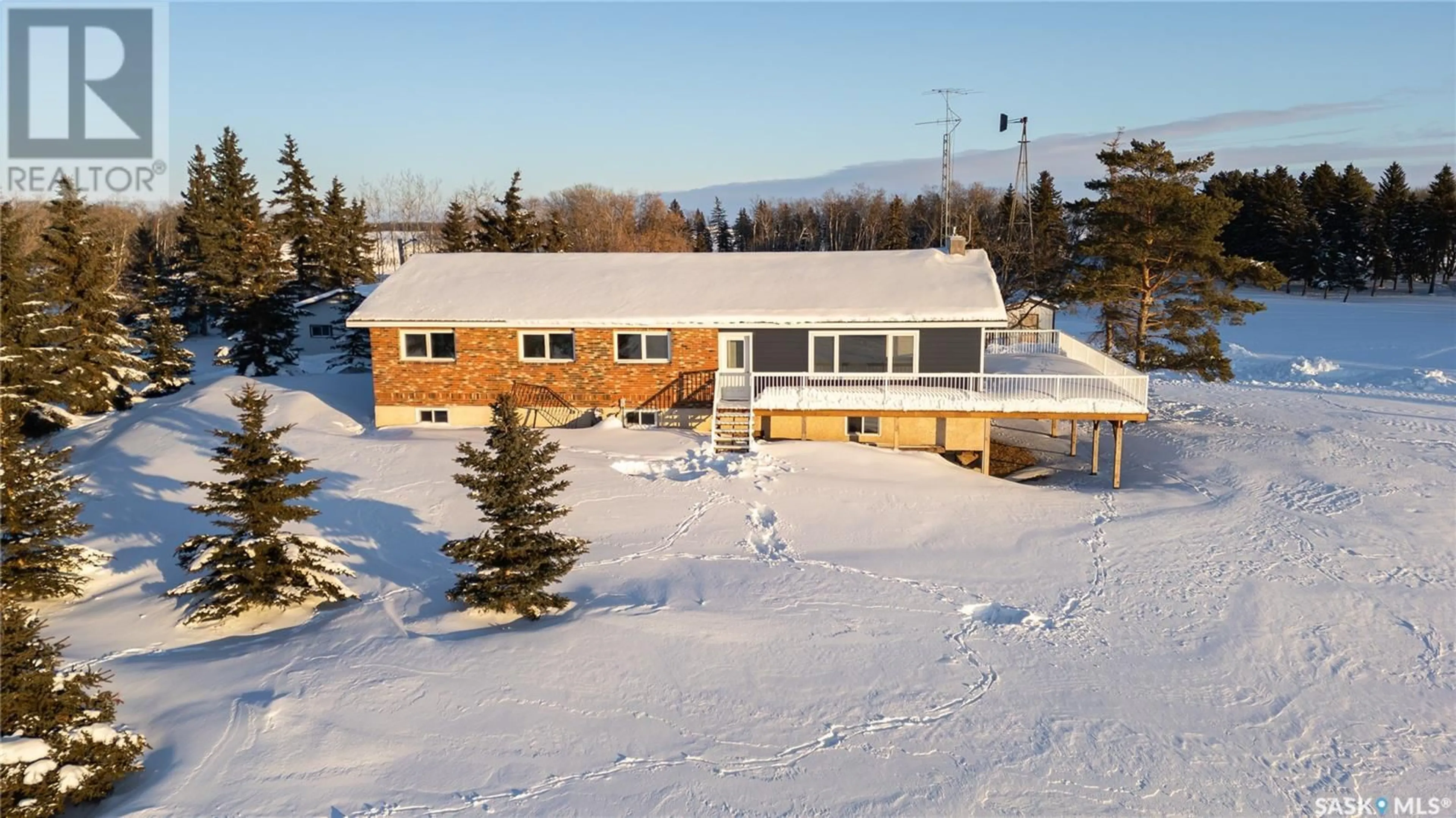 A pic from outside/outdoor area/front of a property/back of a property/a pic from drone, building for Friesen Acreage, Leroy Rm No. 339 Saskatchewan S0K2P0