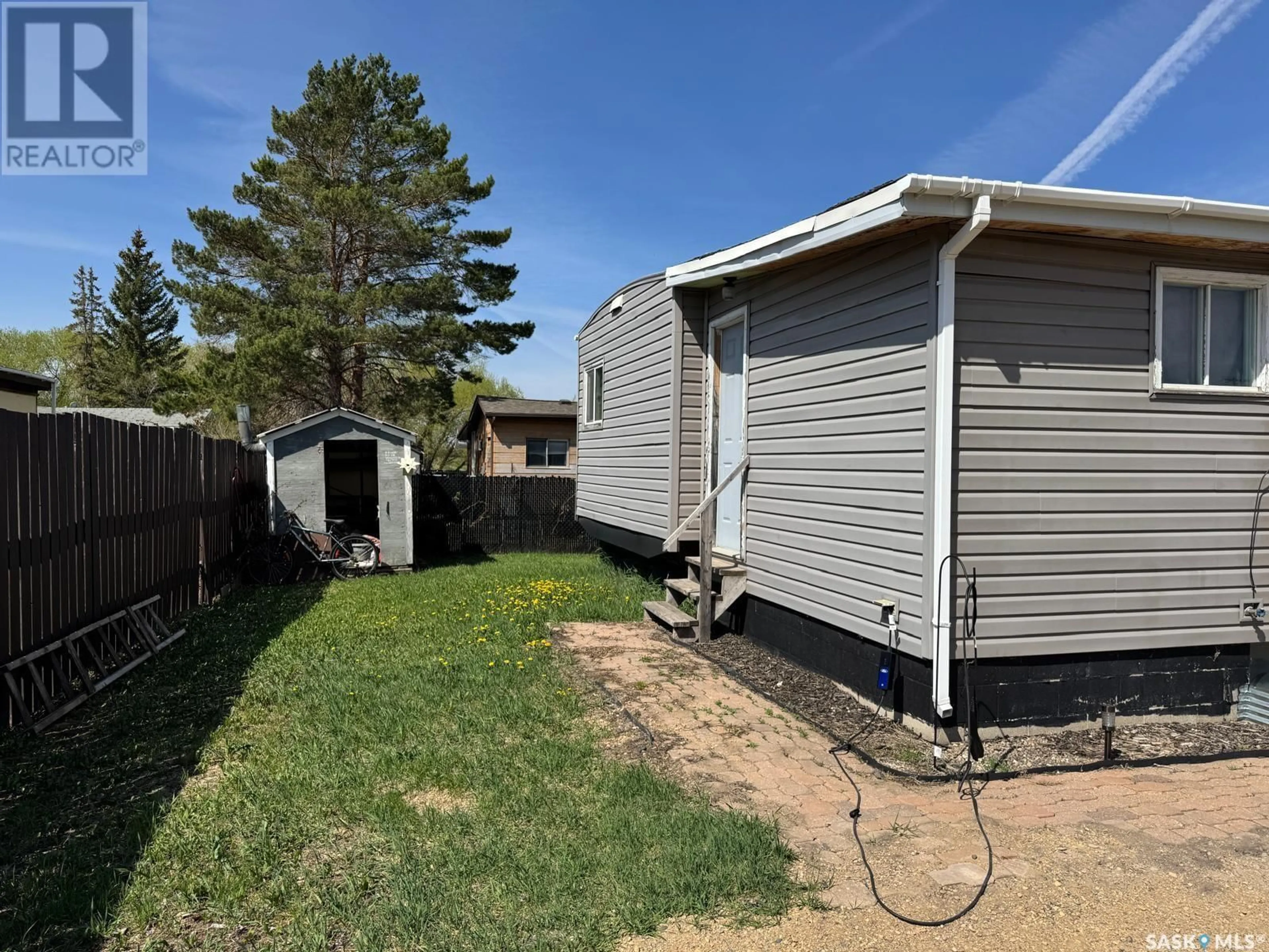 Shed for 308 TESKY CRESCENT, Wynyard Saskatchewan S0A4T0