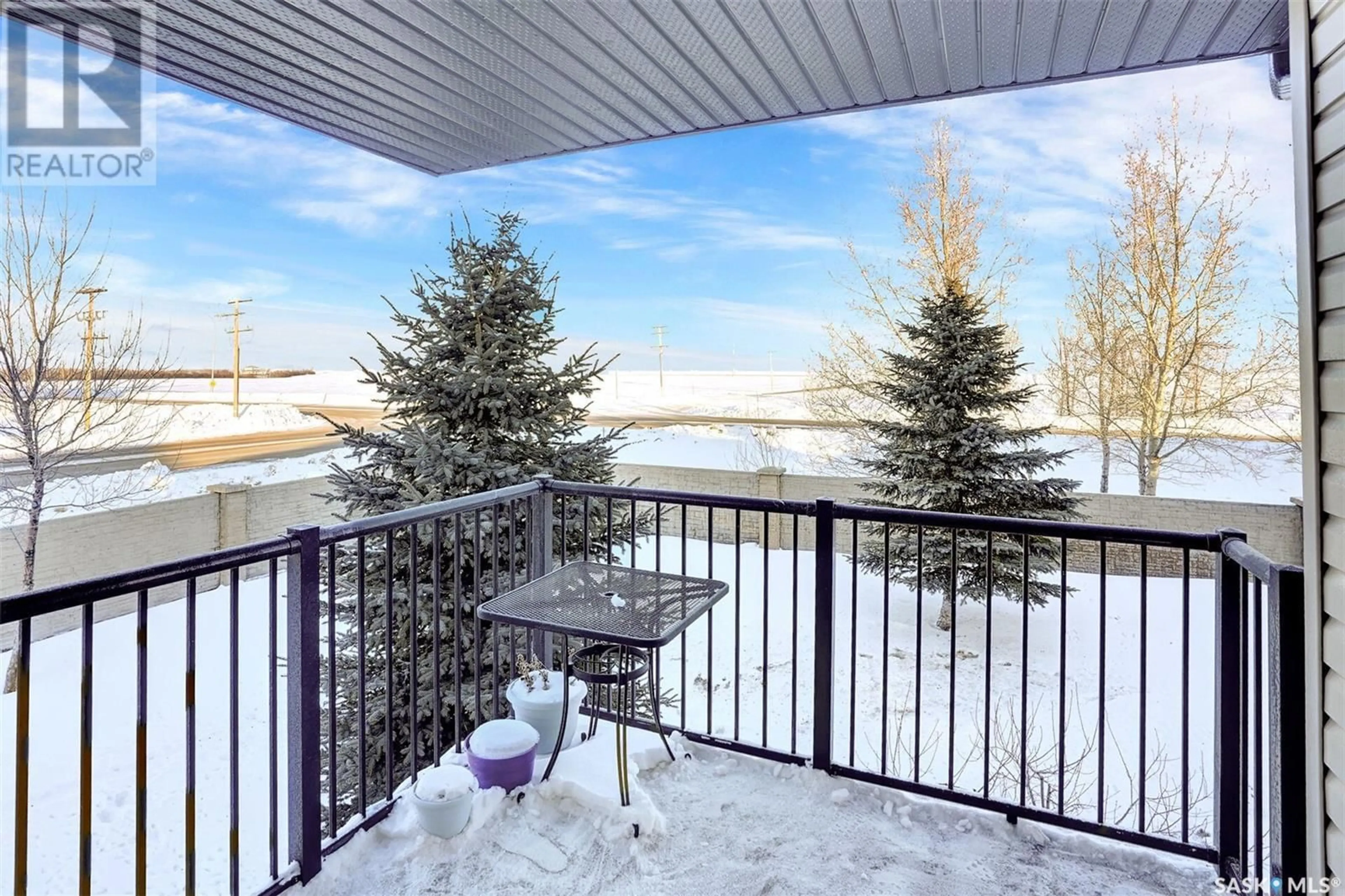 Patio, water/lake/river/ocean view for 83 5533 Blake CRESCENT, Regina Saskatchewan S4X0J1