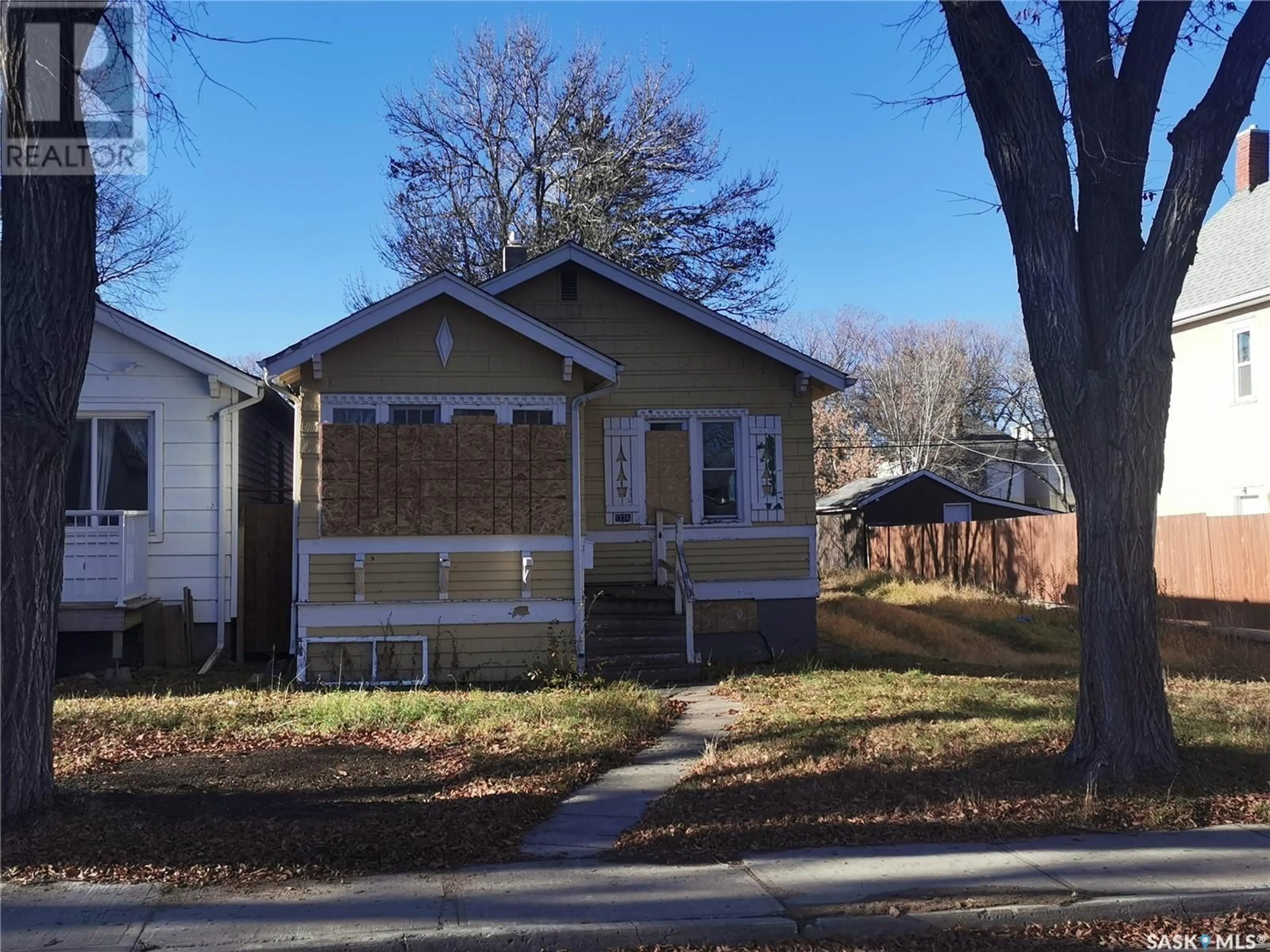 Home with vinyl exterior material, street for 1336 Retallack STREET, Regina Saskatchewan S4T2H9