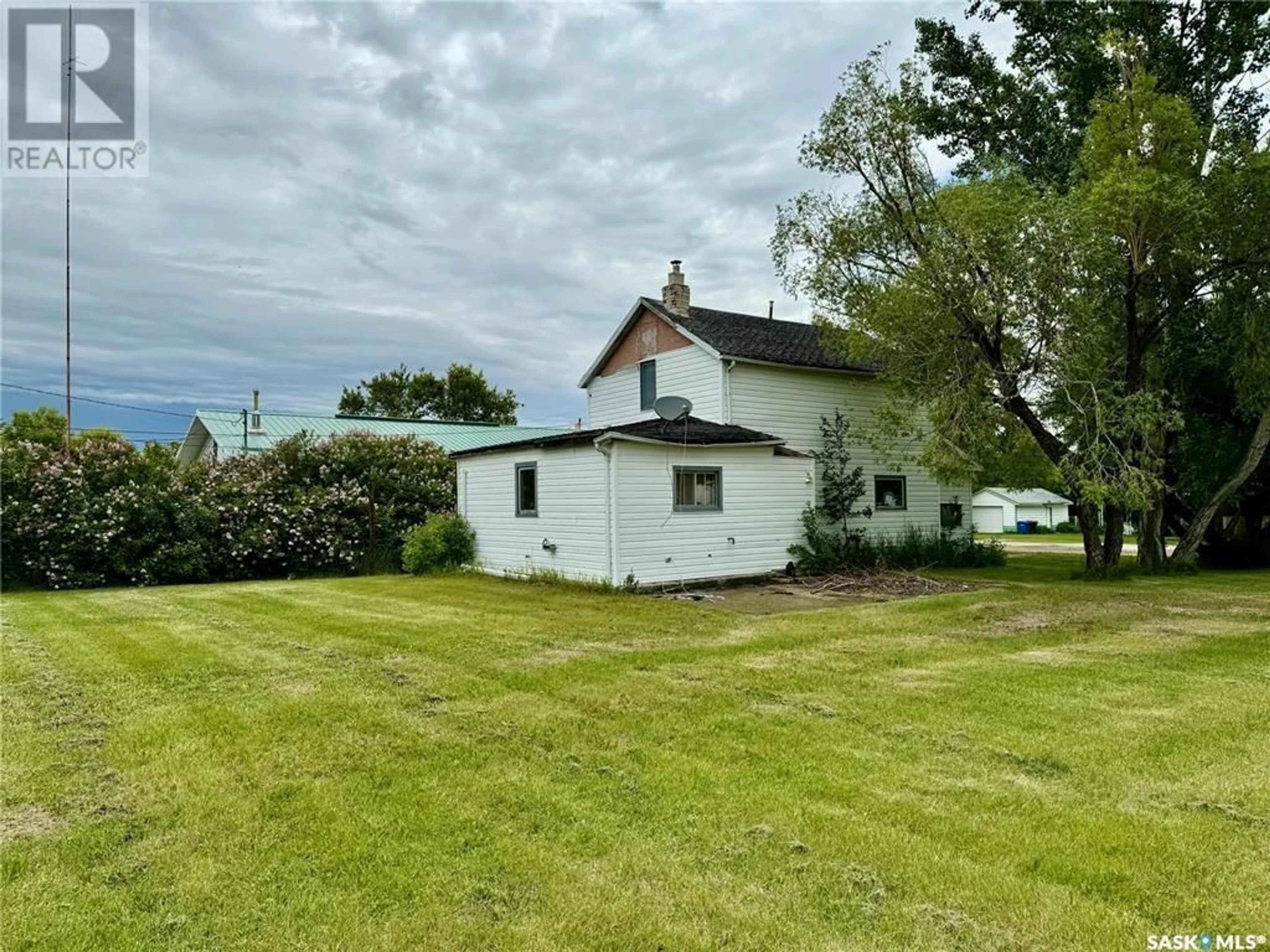 A pic from outside/outdoor area/front of a property/back of a property/a pic from drone, water/lake/river/ocean view for 222 MAIN STREET, Earl Grey Saskatchewan S0G1J0