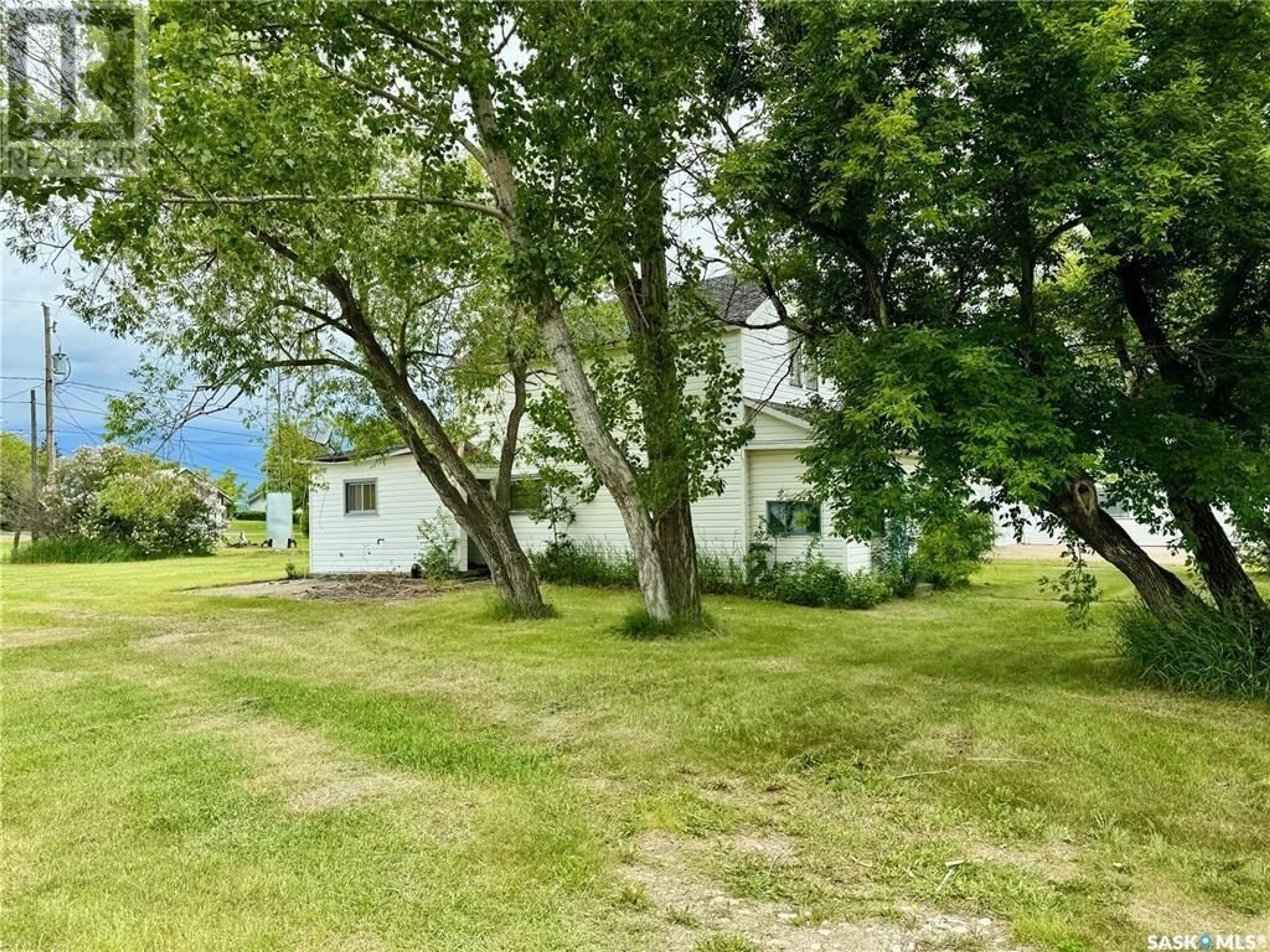 A pic from outside/outdoor area/front of a property/back of a property/a pic from drone, unknown for 222 MAIN STREET, Earl Grey Saskatchewan S0G1J0