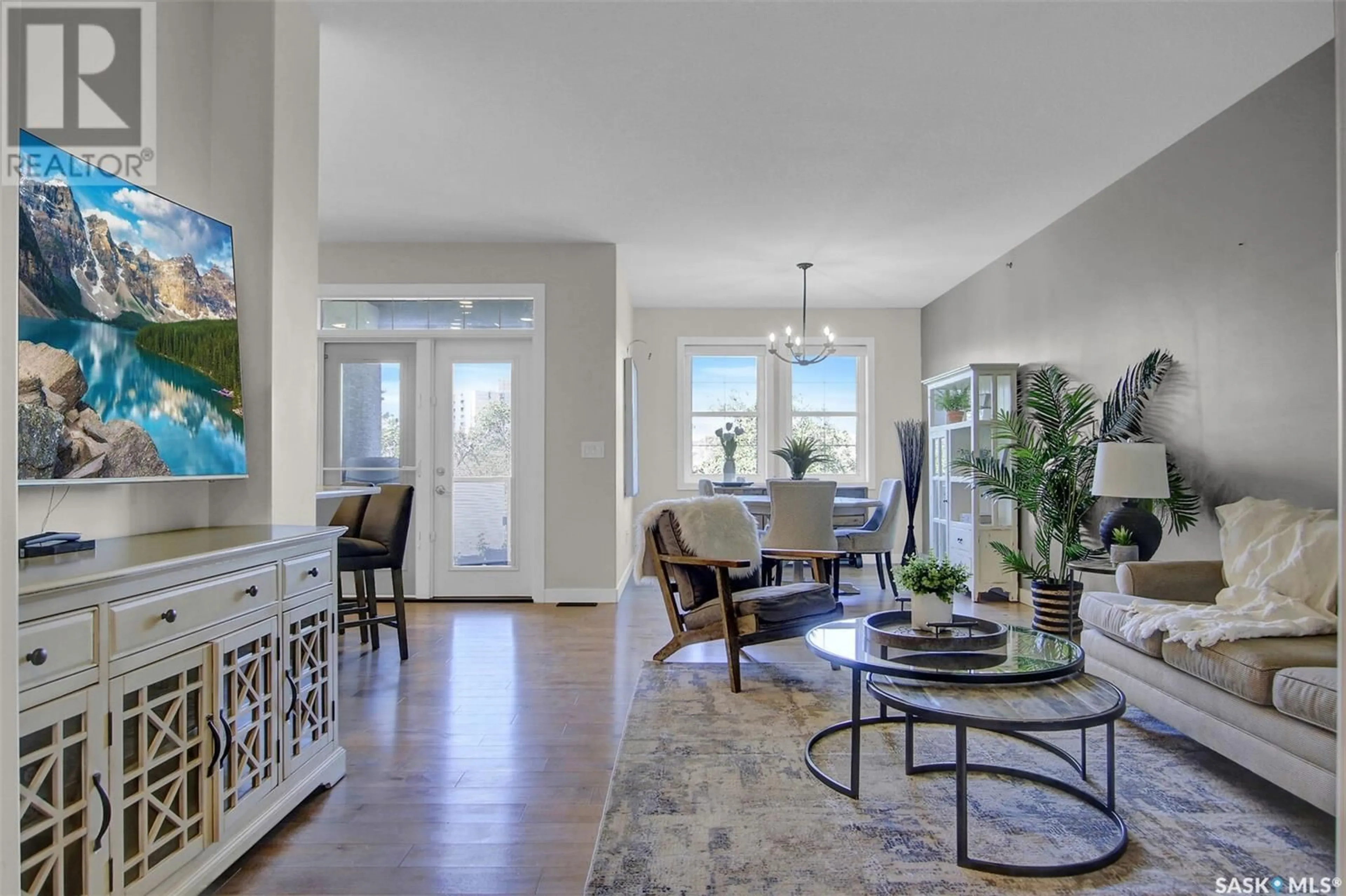 Indoor entryway for 402 1515 Anson ROAD, Regina Saskatchewan S4P0E7