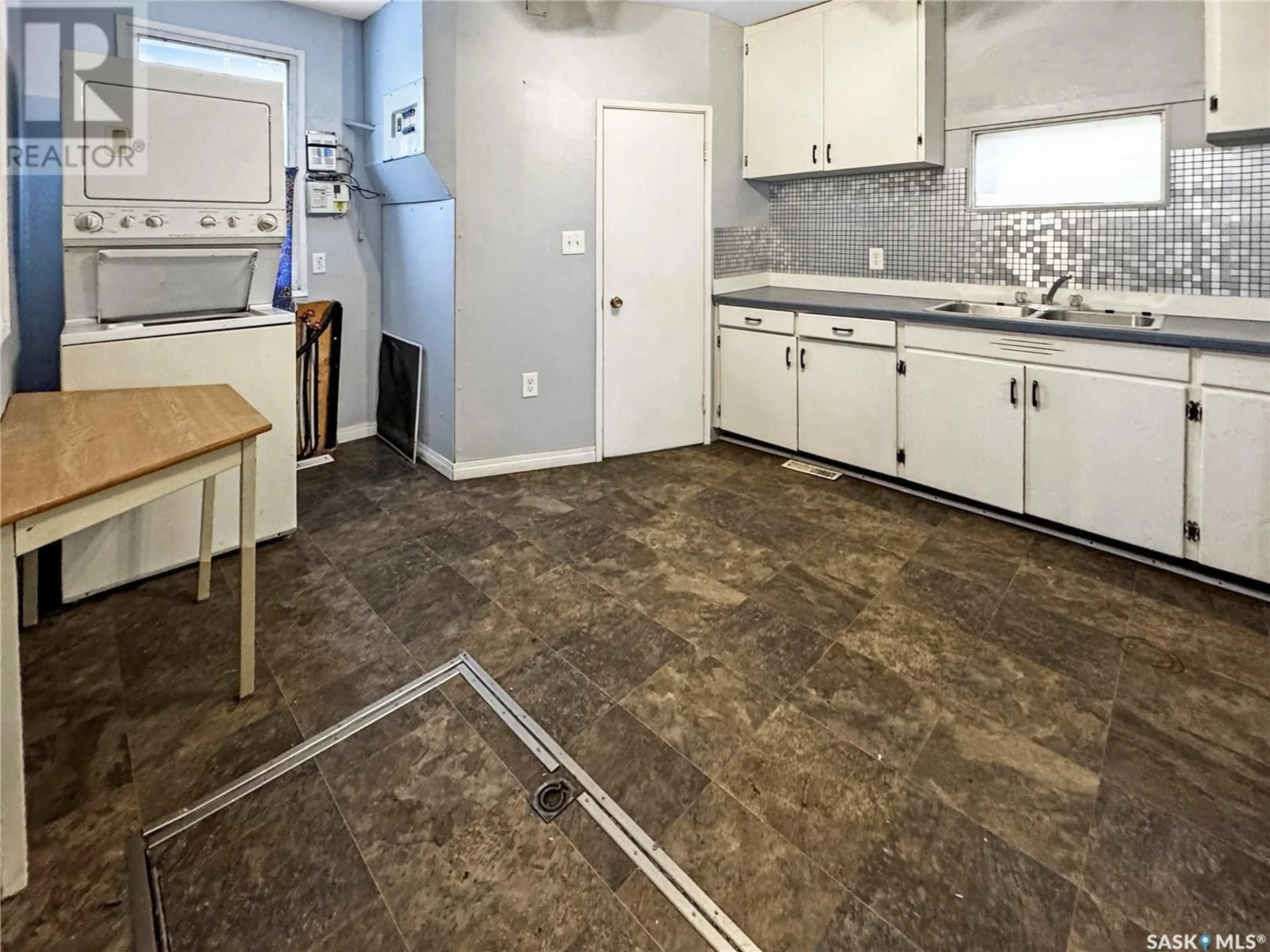 Standard kitchen, ceramic/tile floor for 711 110th STREET, North Battleford Saskatchewan S9A2G7