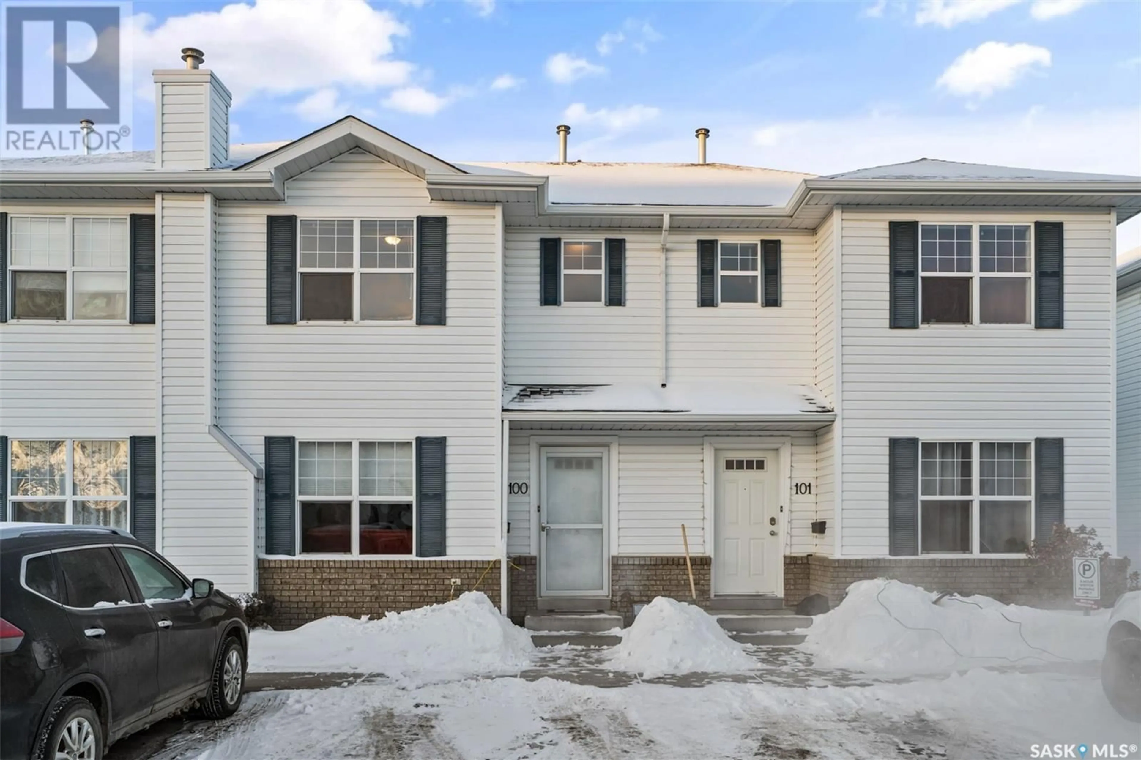 Home with vinyl exterior material, street for 100 203 Herold TERRACE, Saskatoon Saskatchewan S7V1H6