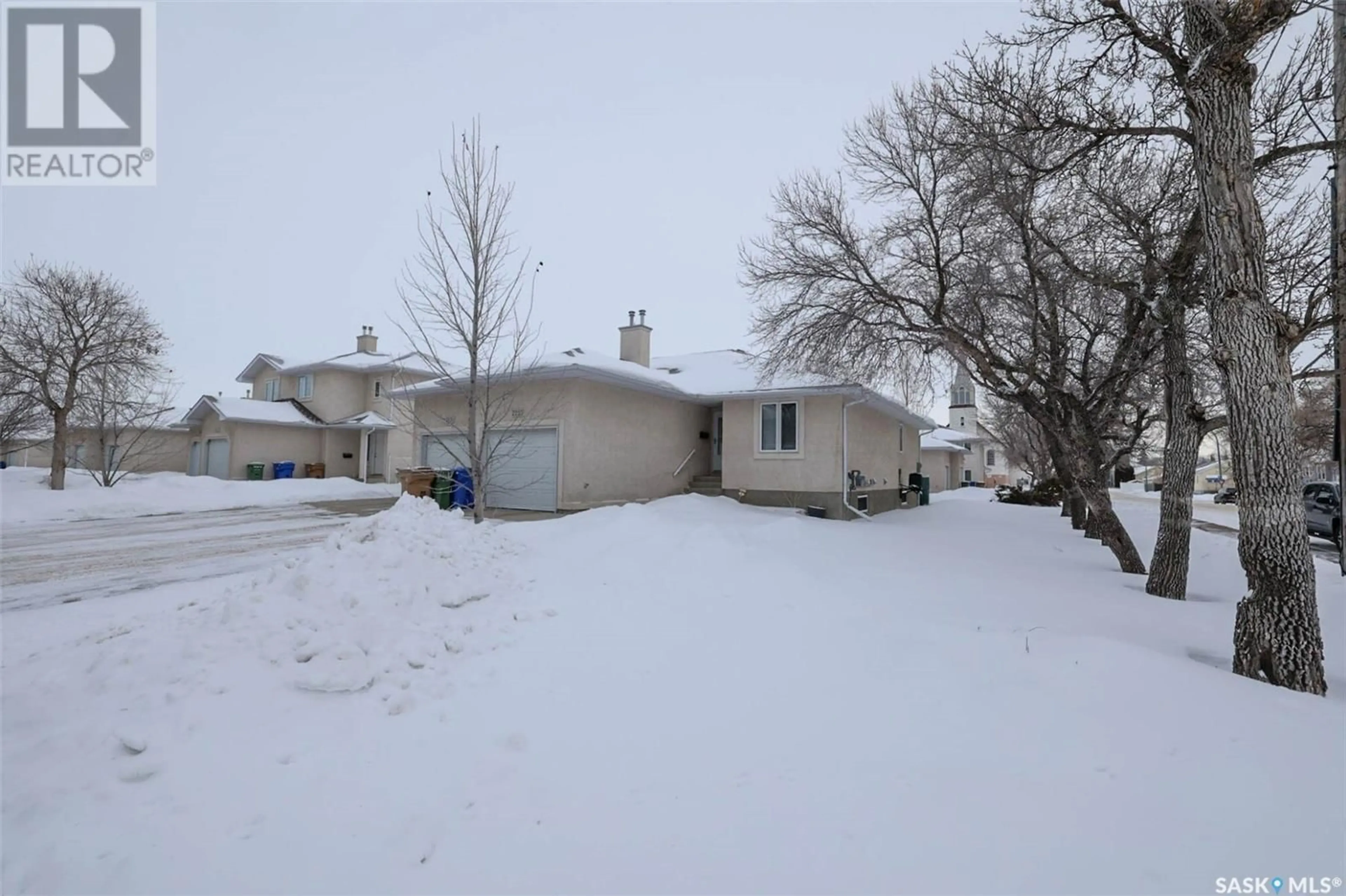 Unknown for 2255 Wallace STREET, Regina Saskatchewan S4N4A8