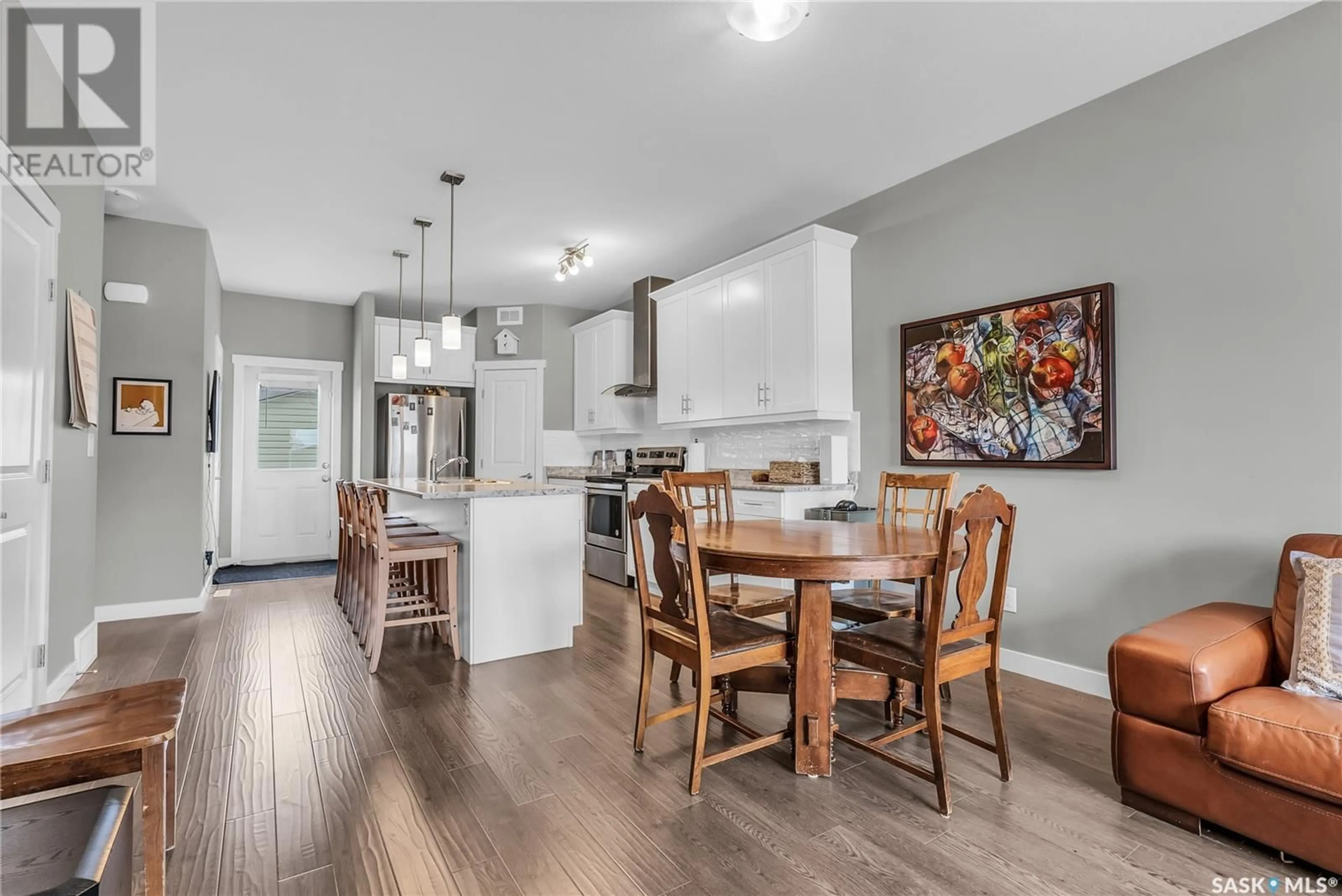 Open concept kitchen, unknown for 1629 Richardson ROAD, Saskatoon Saskatchewan S7L4E1