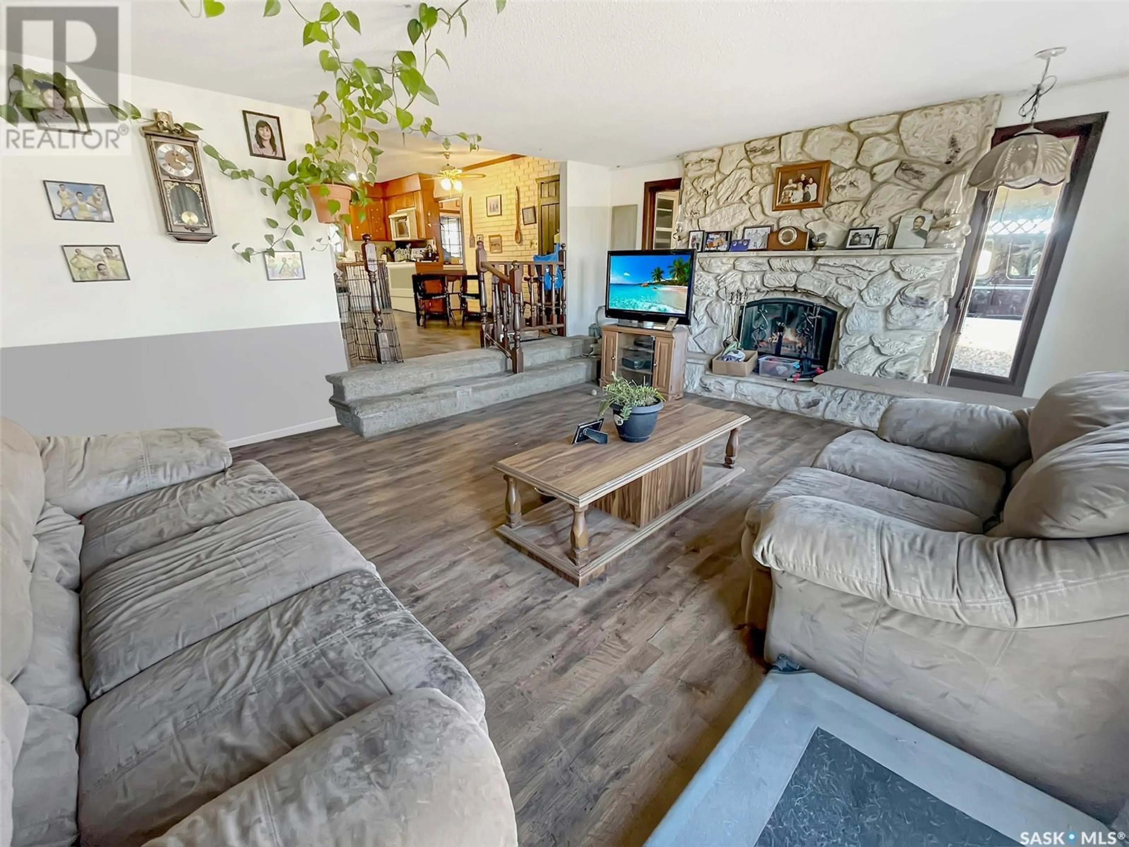 Living room with furniture, unknown for Burkey Acreage, Swift Current Rm No. 137 Saskatchewan S9H4M6