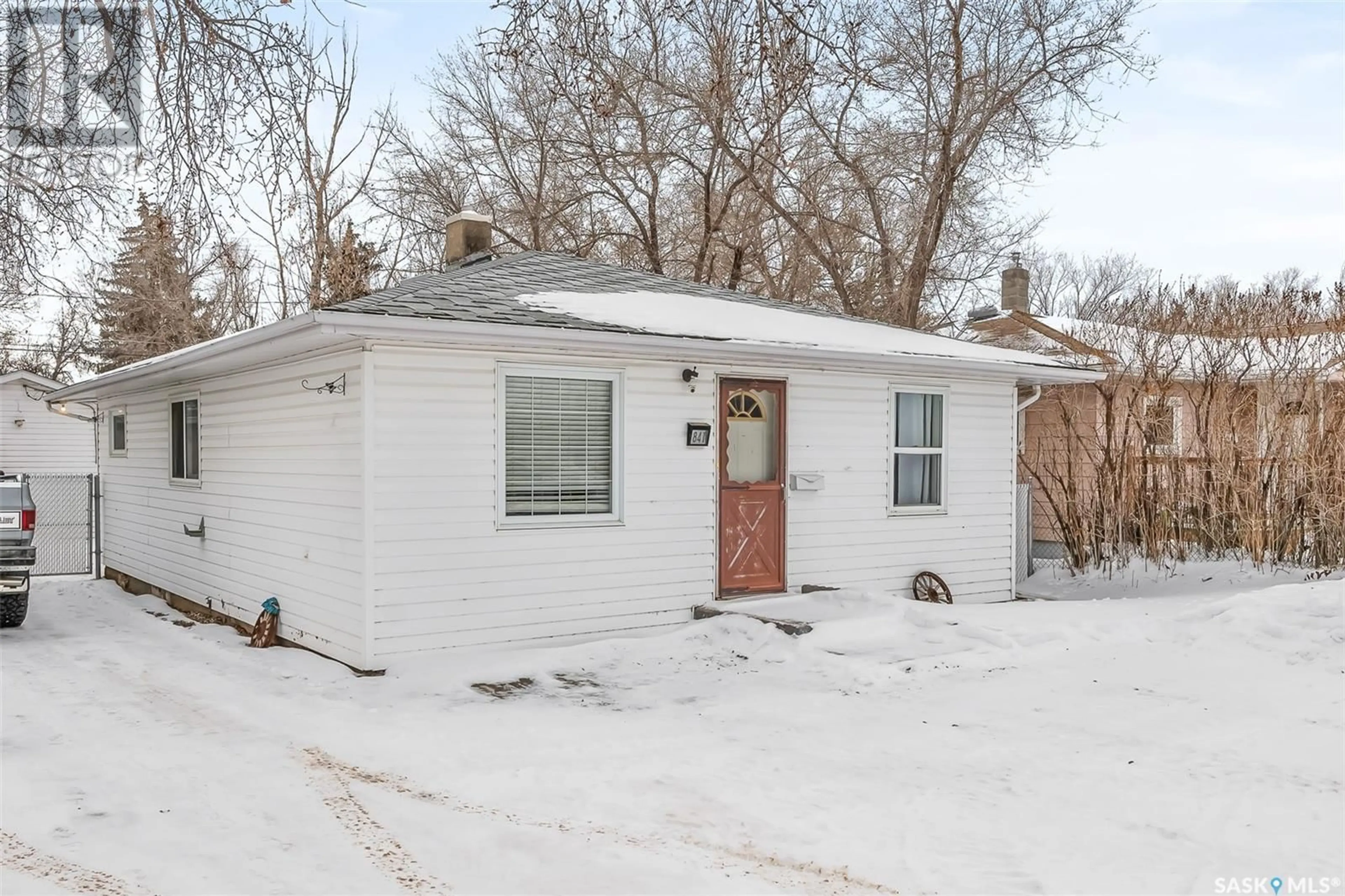 Unknown for 841 Hochelaga STREET E, Moose Jaw Saskatchewan S6H0R2