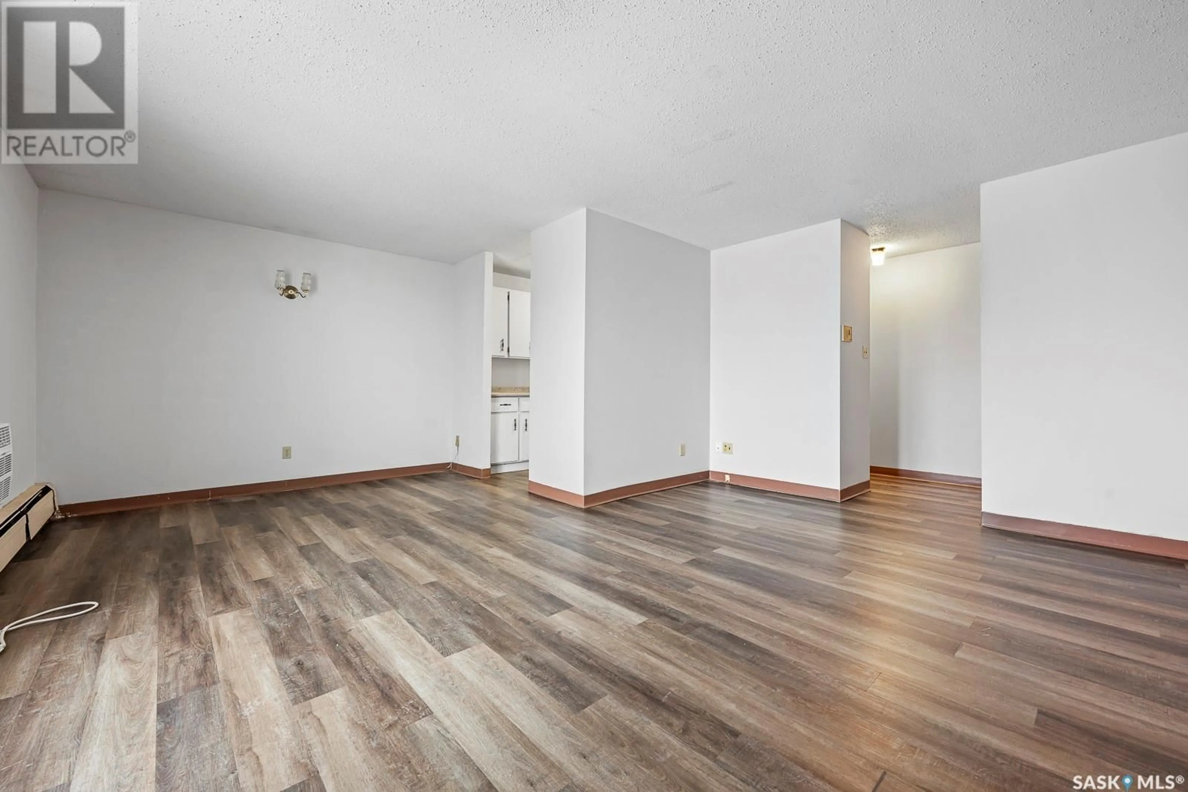 A pic of a room for 42 47 CENTENNIAL STREET, Regina Saskatchewan S4S6K7