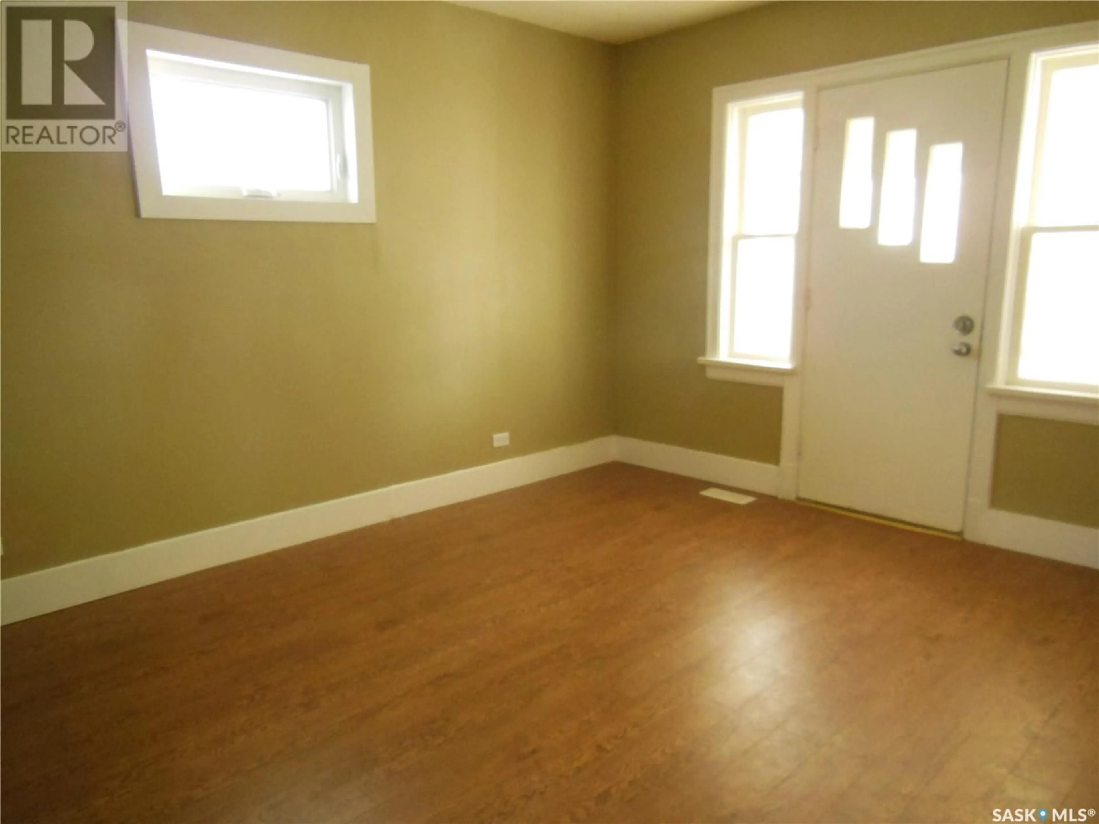 A pic of a room for 1575 Rae STREET, Regina Saskatchewan S4T2C8