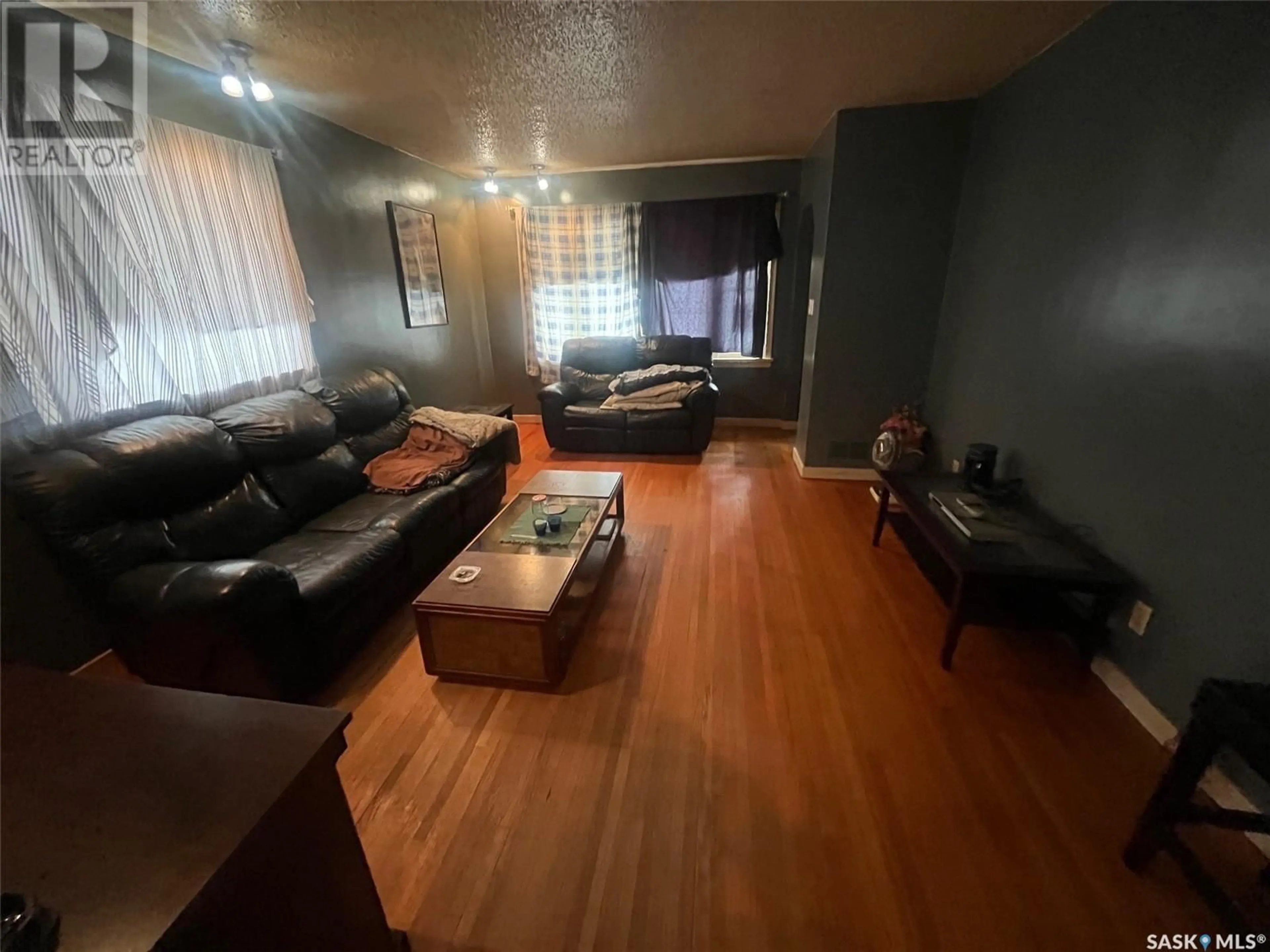 Living room with furniture, unknown for 5100 Dewdney AVENUE, Regina Saskatchewan S4T1C1