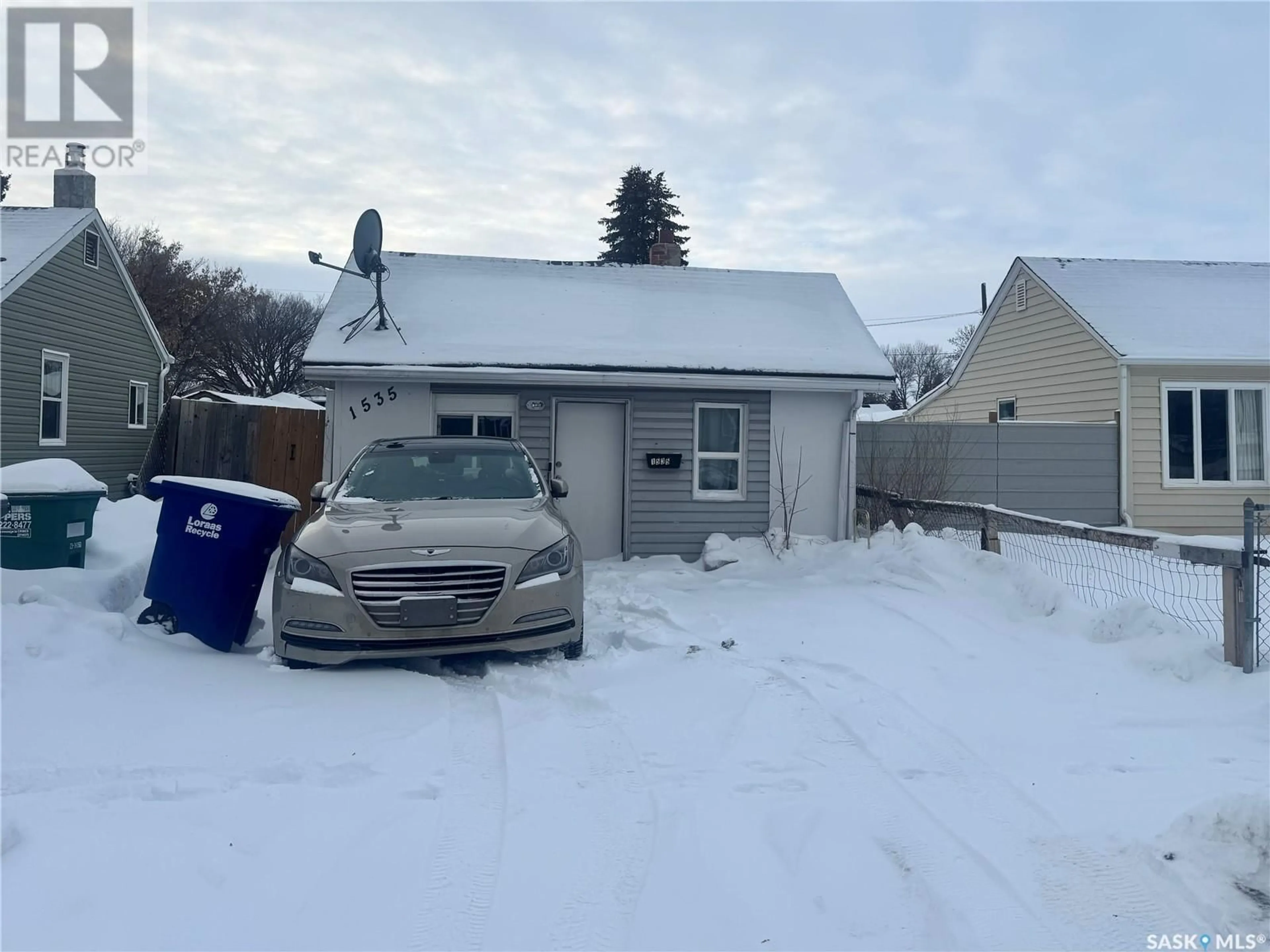 Unknown for 1535 D AVENUE N, Saskatoon Saskatchewan S7L1P7