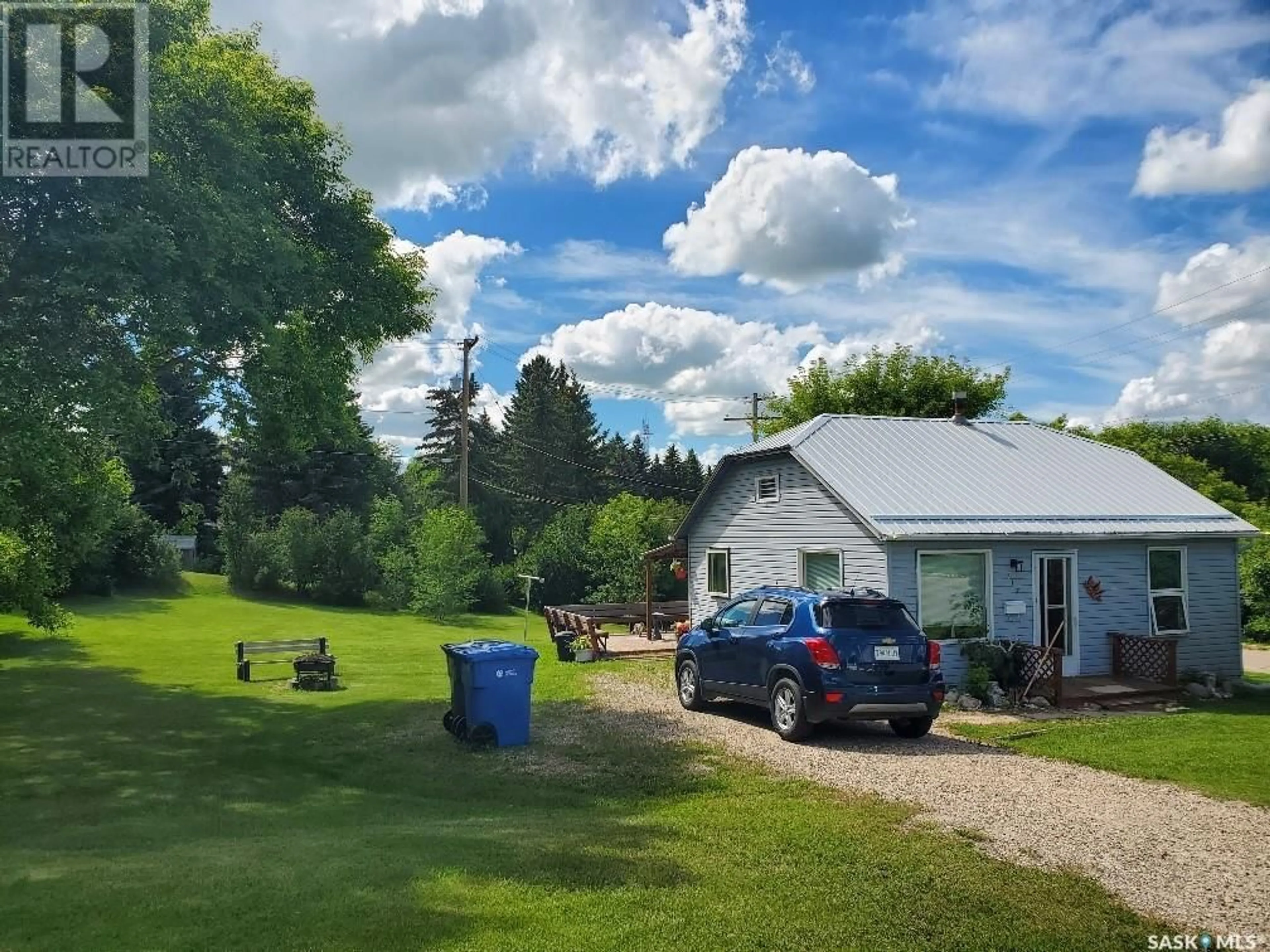 A pic from outside/outdoor area/front of a property/back of a property/a pic from drone, unknown for 212 Wilfred STREET, Wawota Saskatchewan S0G5A0